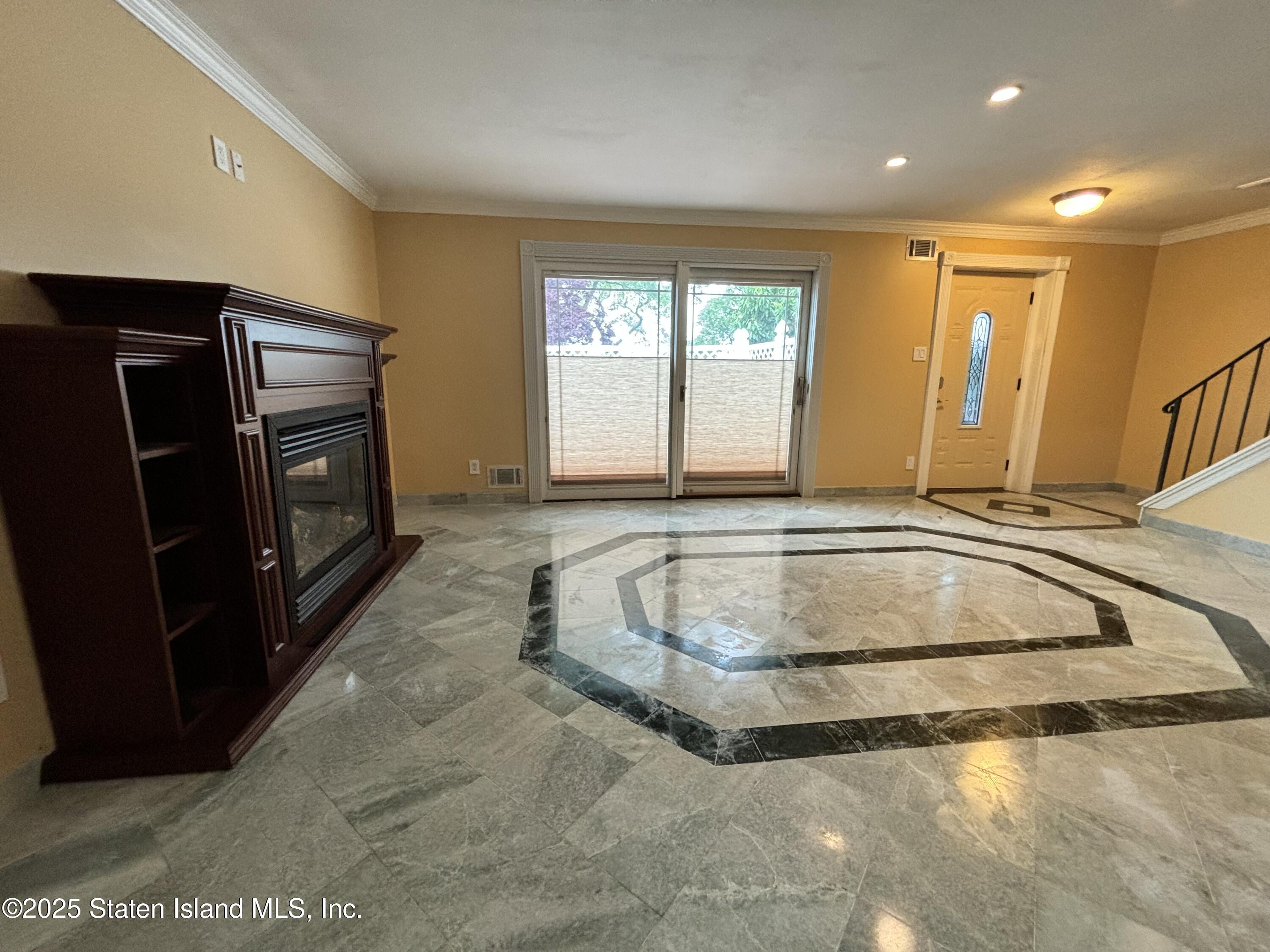 83 North Gannon Avenue #A Image 4