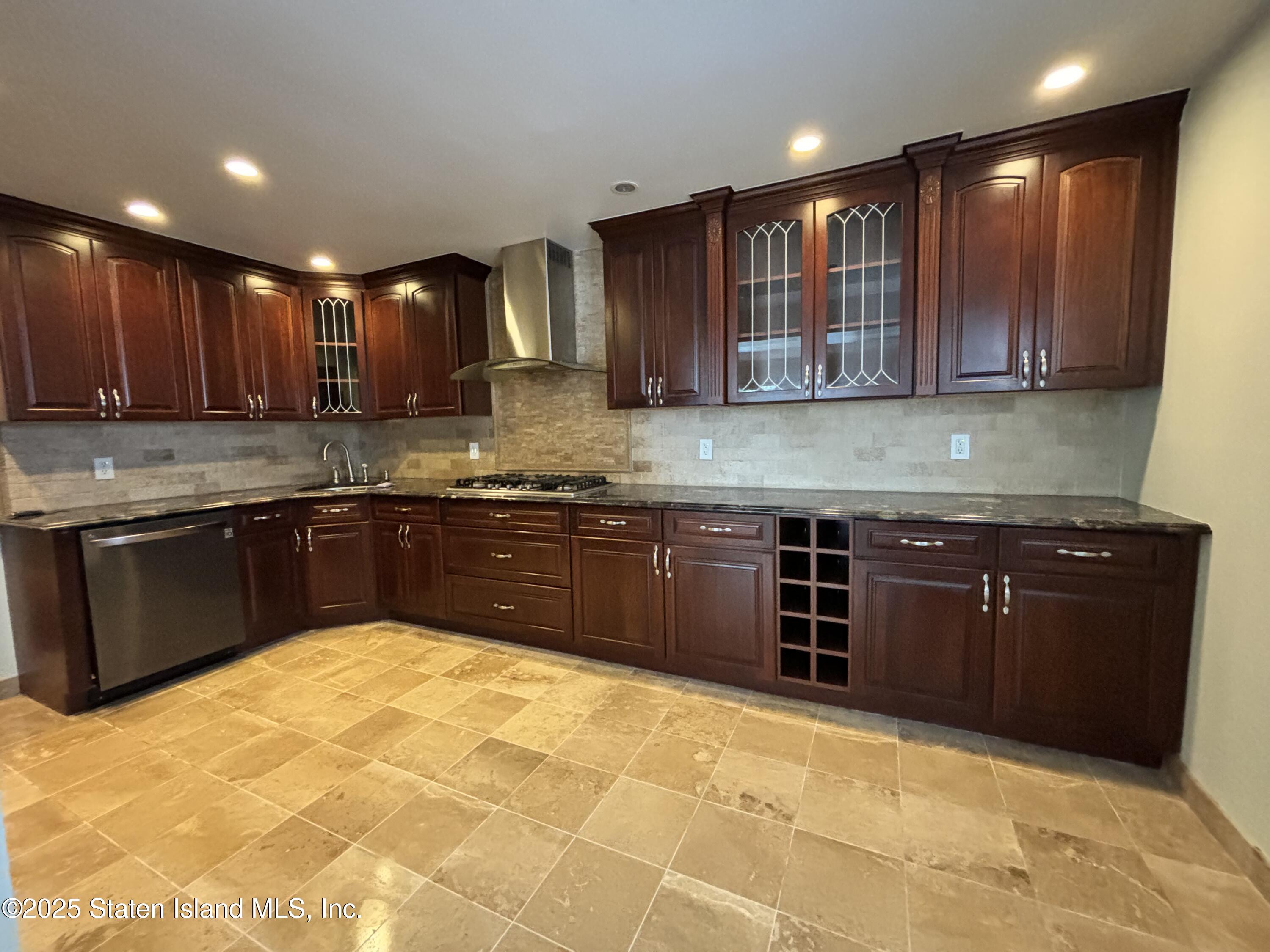 83 North Gannon Avenue #A, Staten Island, NY, 10314 image 12