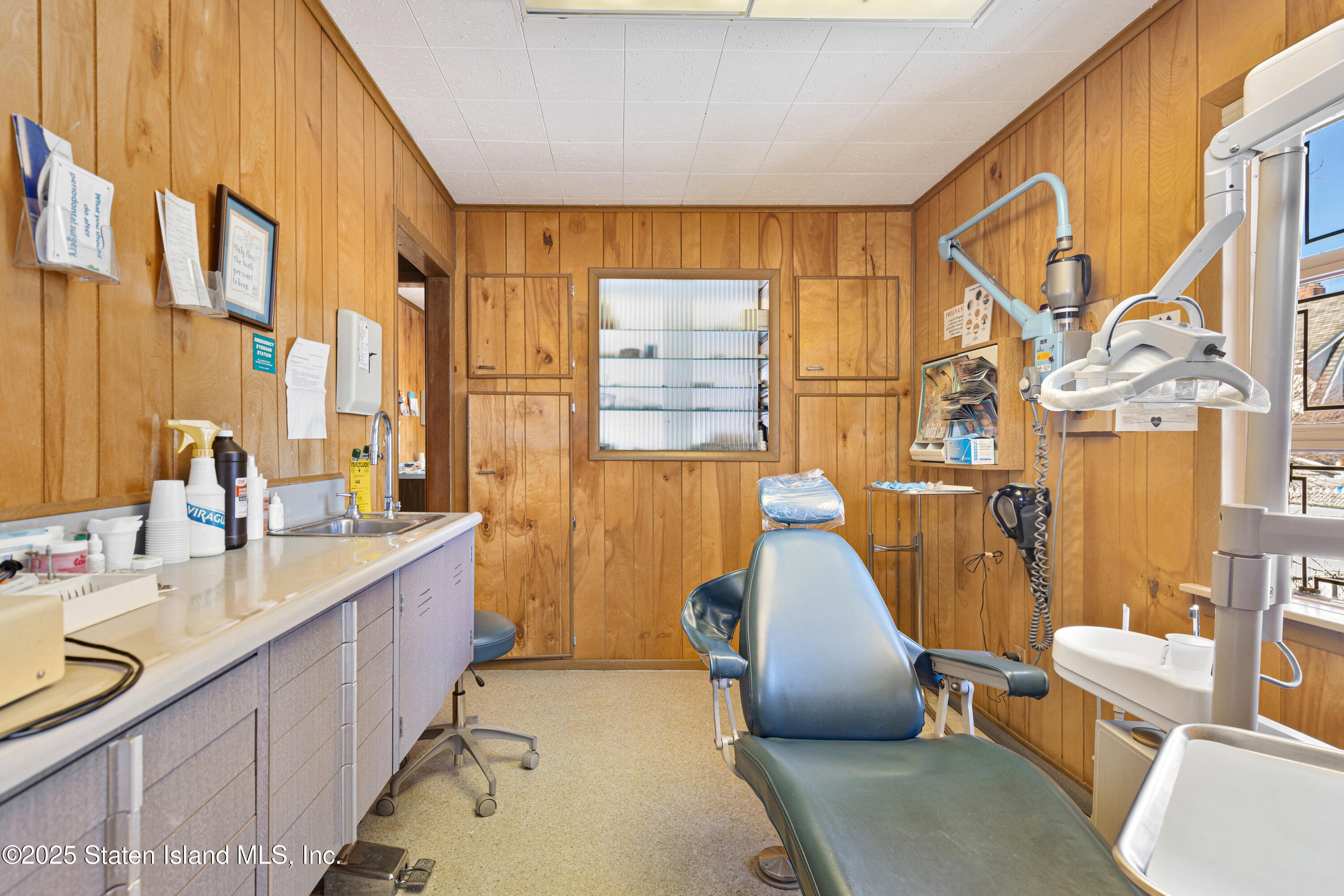 1625 Victory Boulevard, Staten Island, NY, 10314 image 17