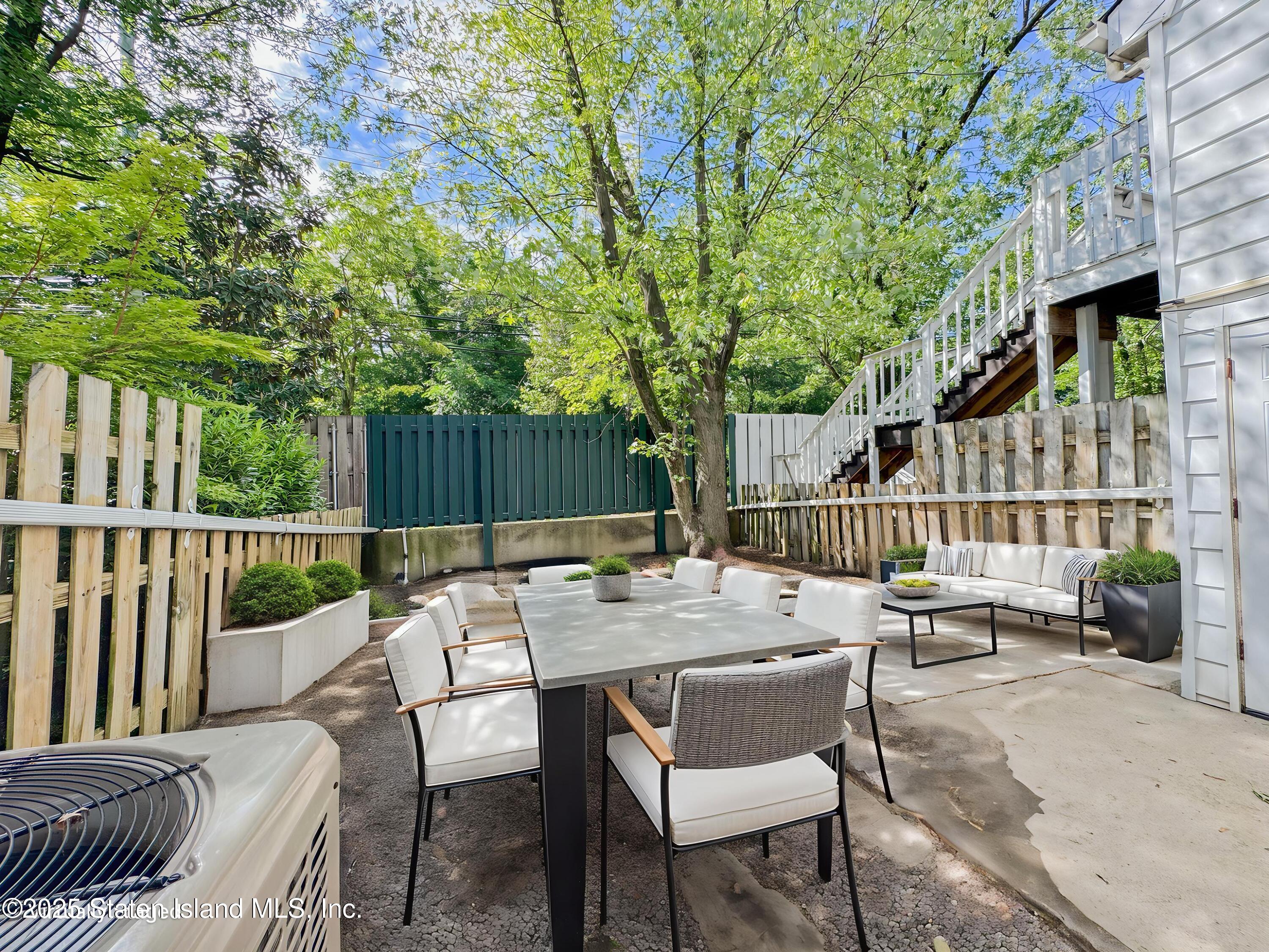 203 Dover Green, Staten Island, NY, 10312 image 25