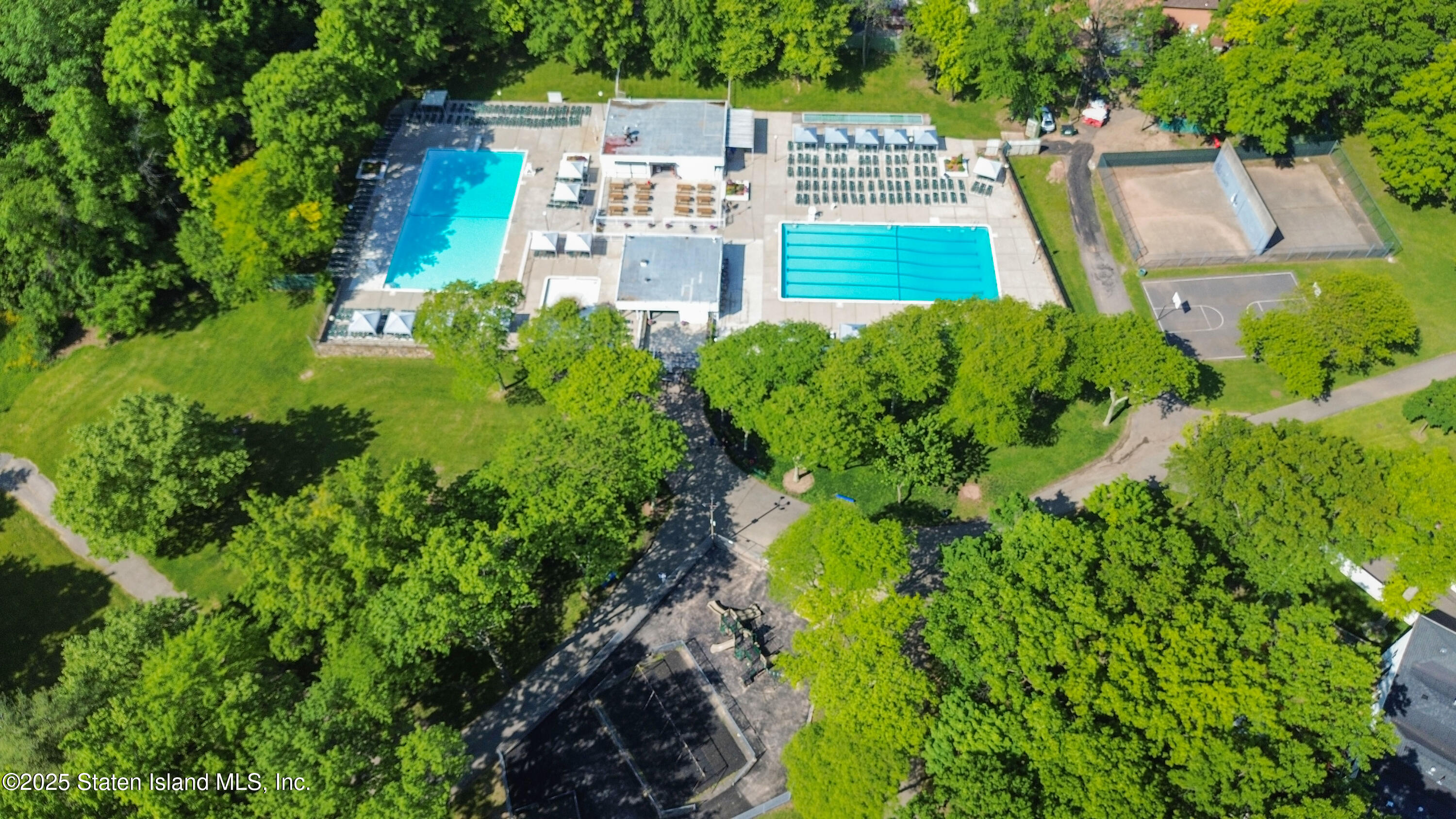 203 Dover Green, Staten Island, NY, 10312 image 26