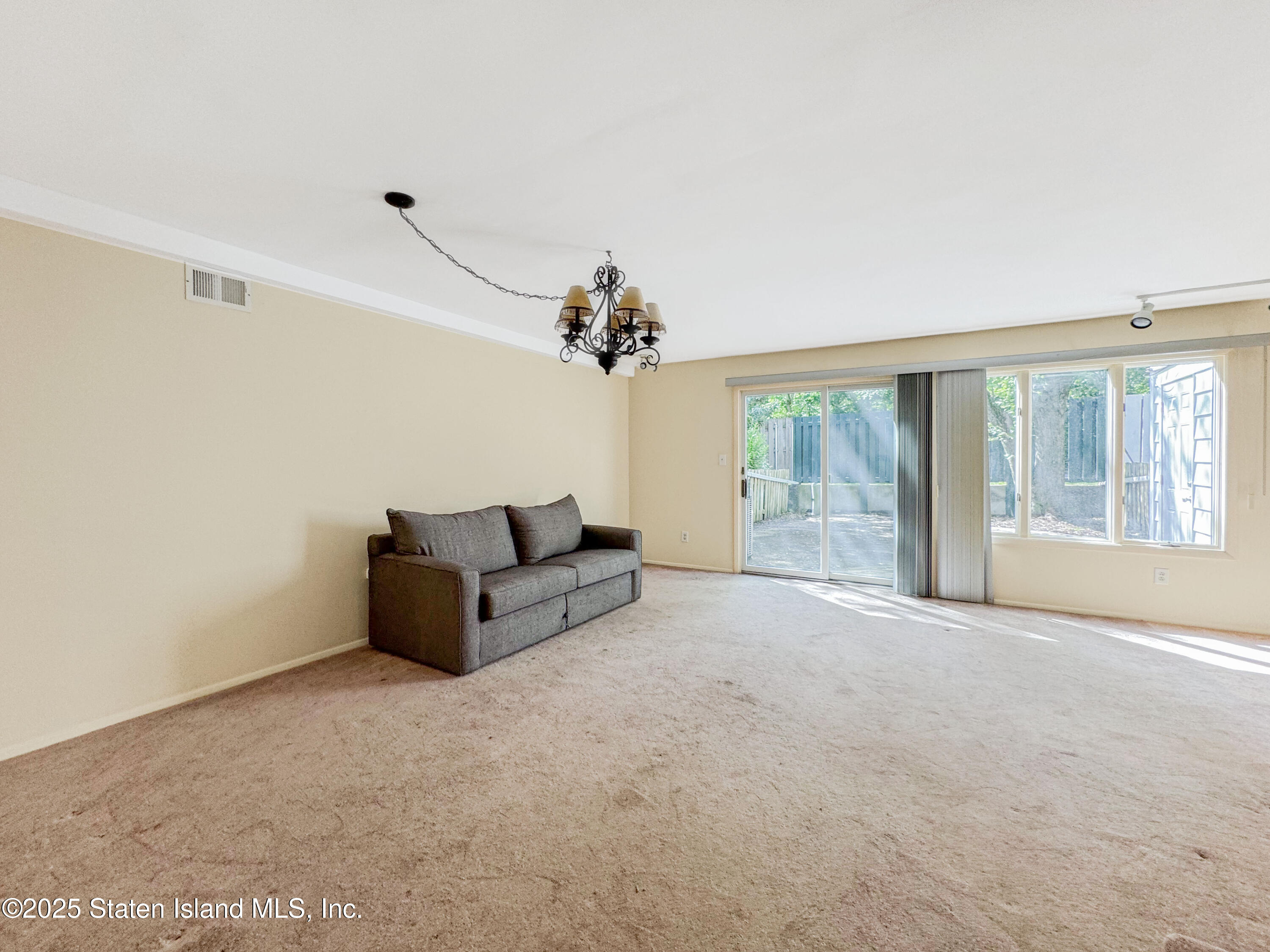 203 Dover Green, Staten Island, NY, 10312 image 9