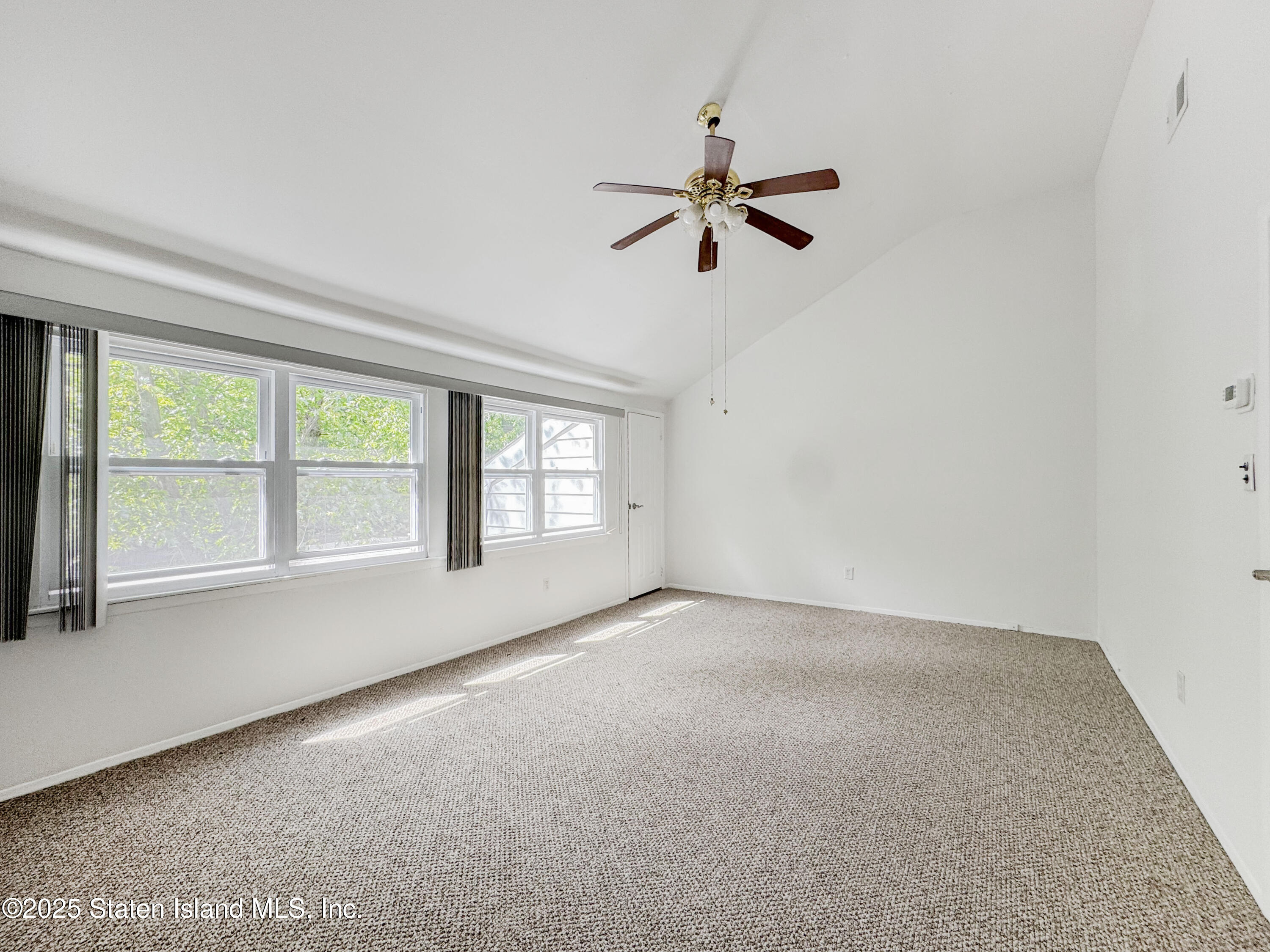 203 Dover Green, Staten Island, NY, 10312 image 17