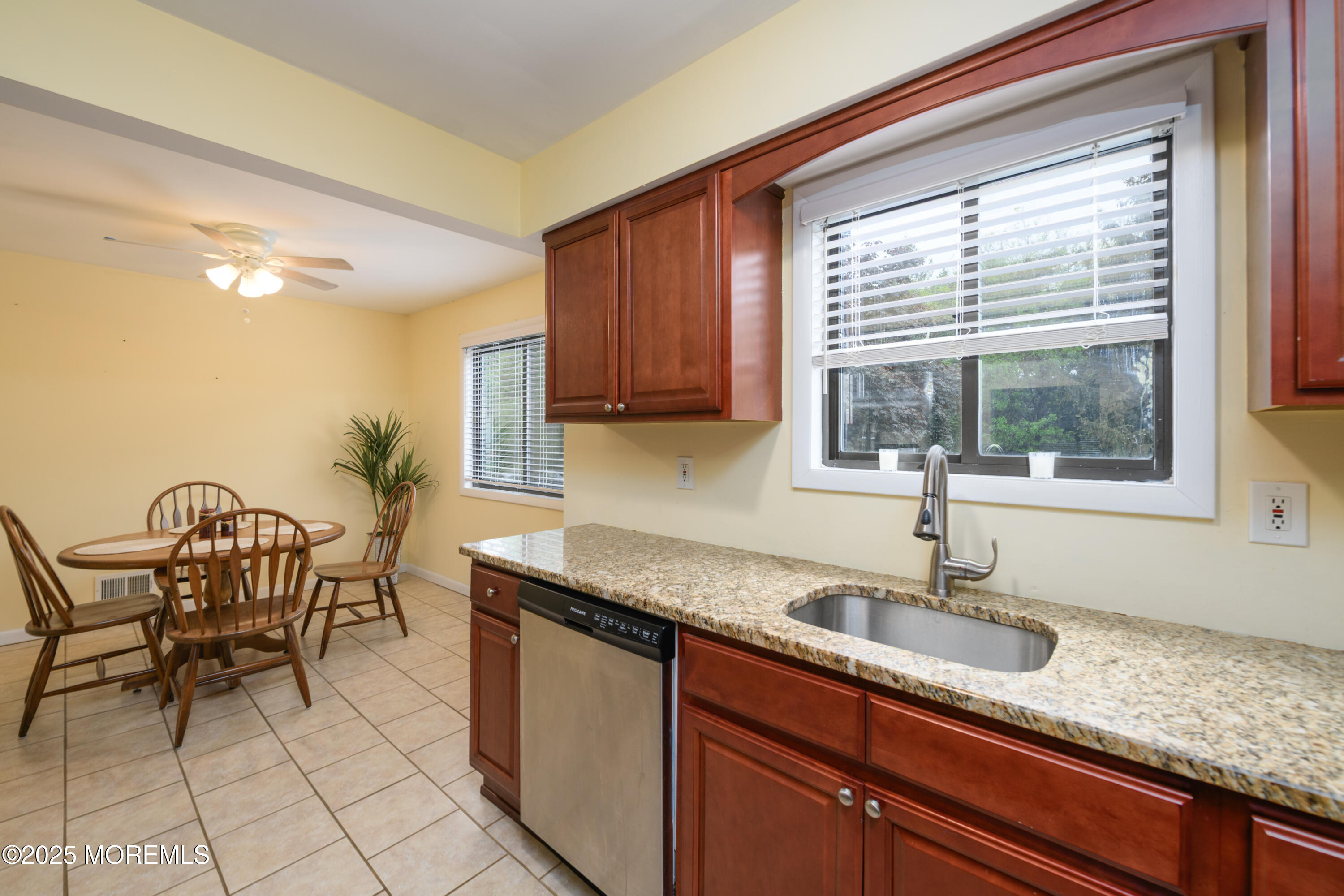 186 Clubhouse Drive, Middletown, NJ, 07748 image 21