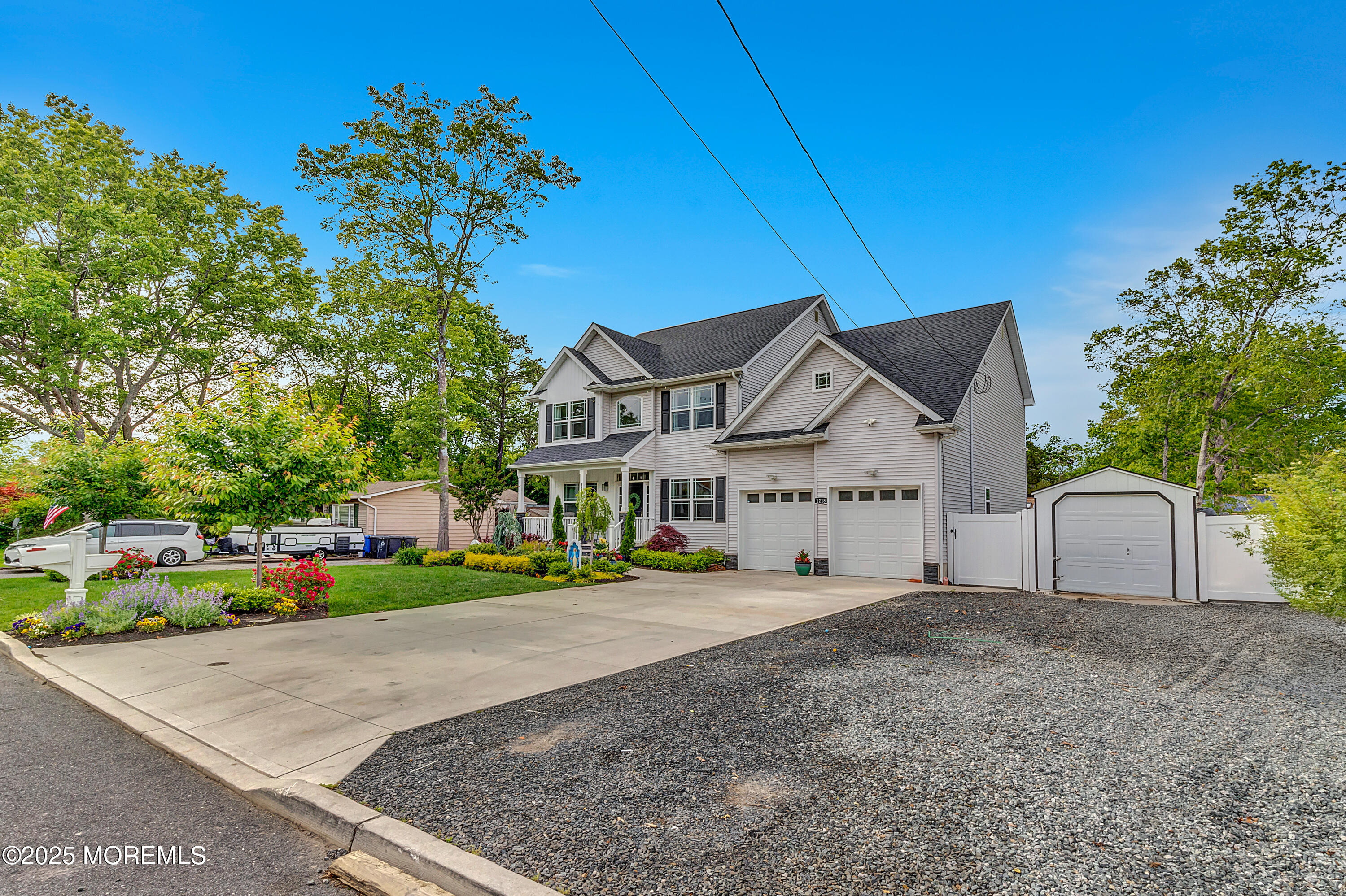 1218 Steamer Avenue Image 4