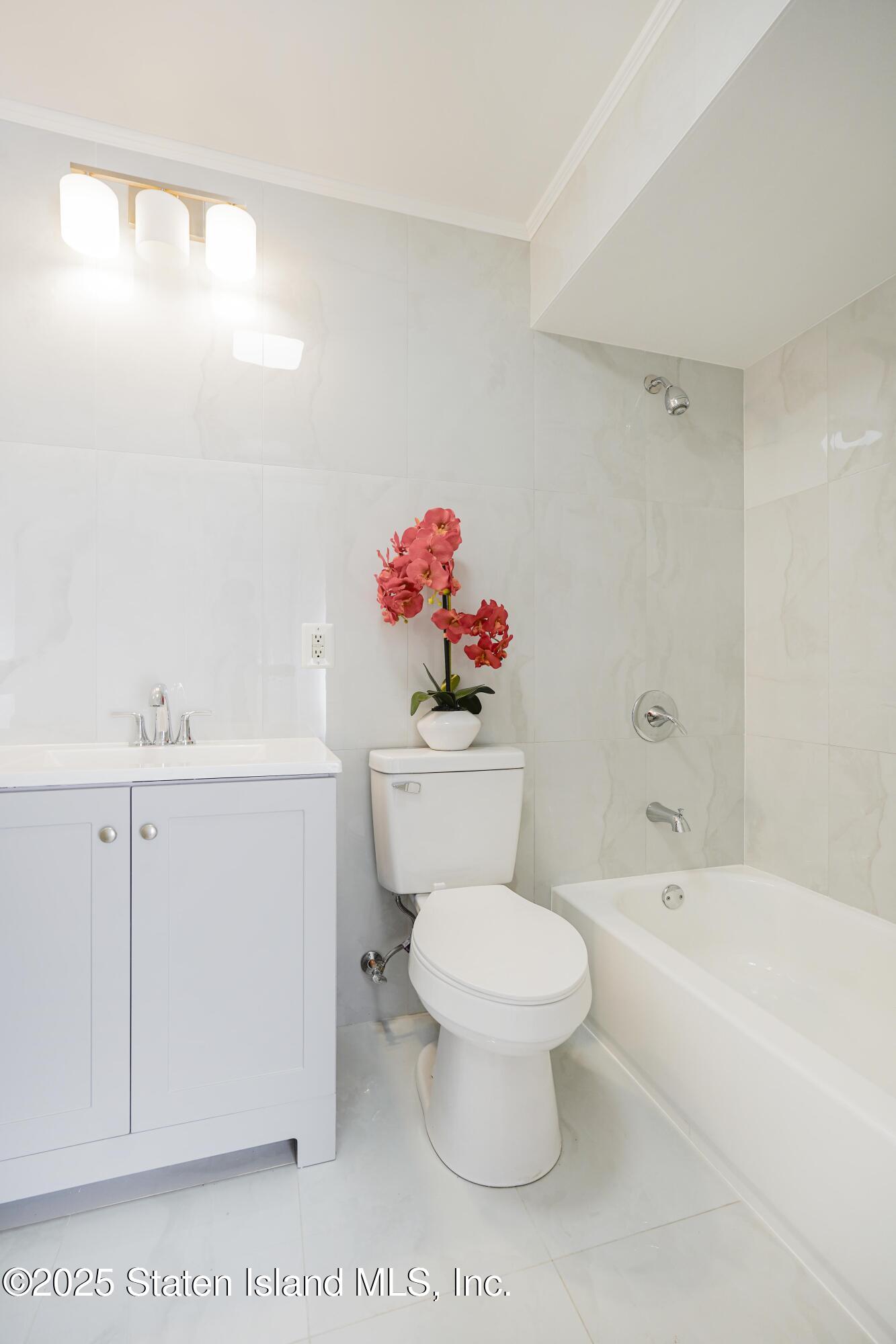 694 Elbe Avenue A, Staten Island, NY, 10304 image 32