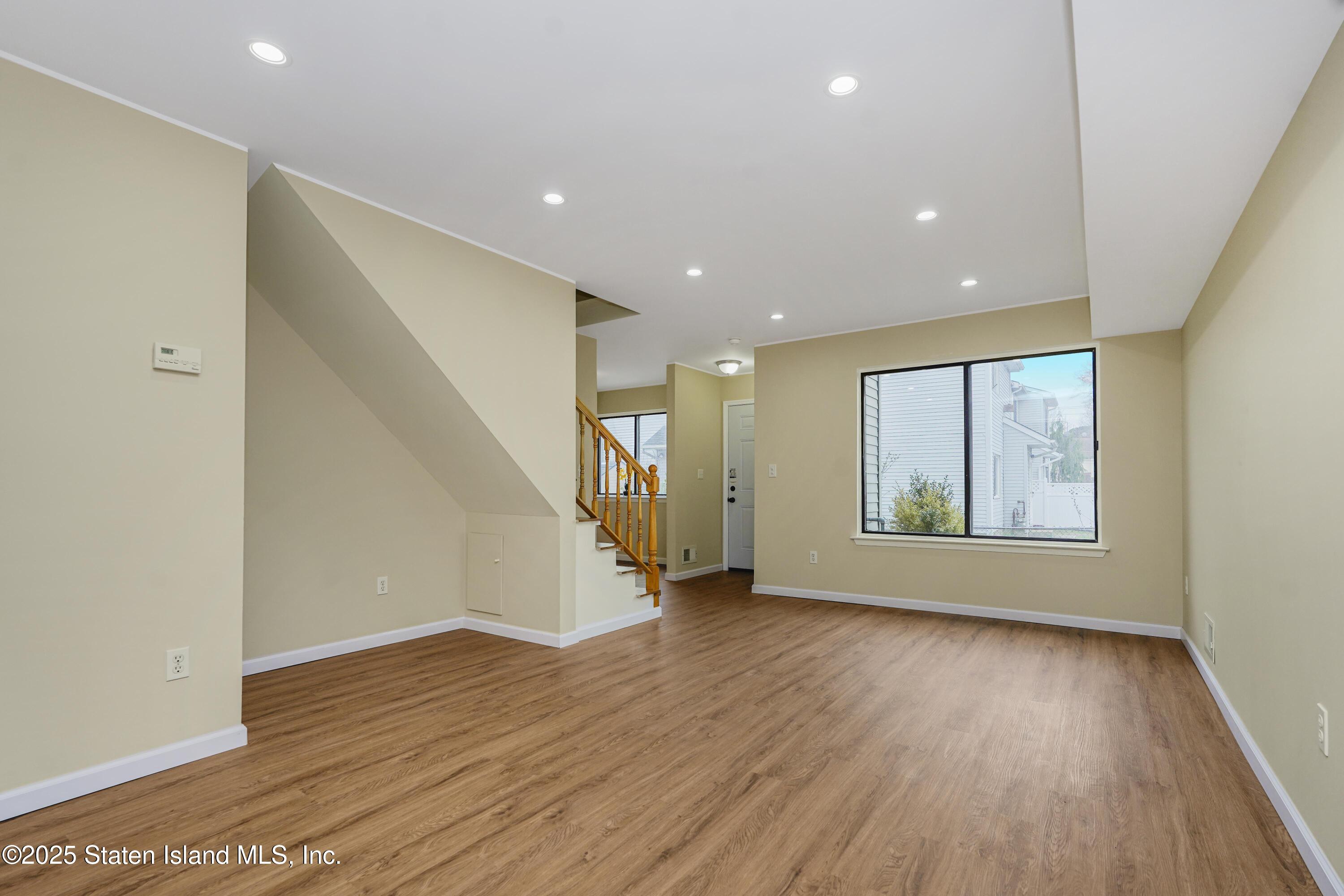 694 Elbe Avenue A, Staten Island, NY, 10304 image 6