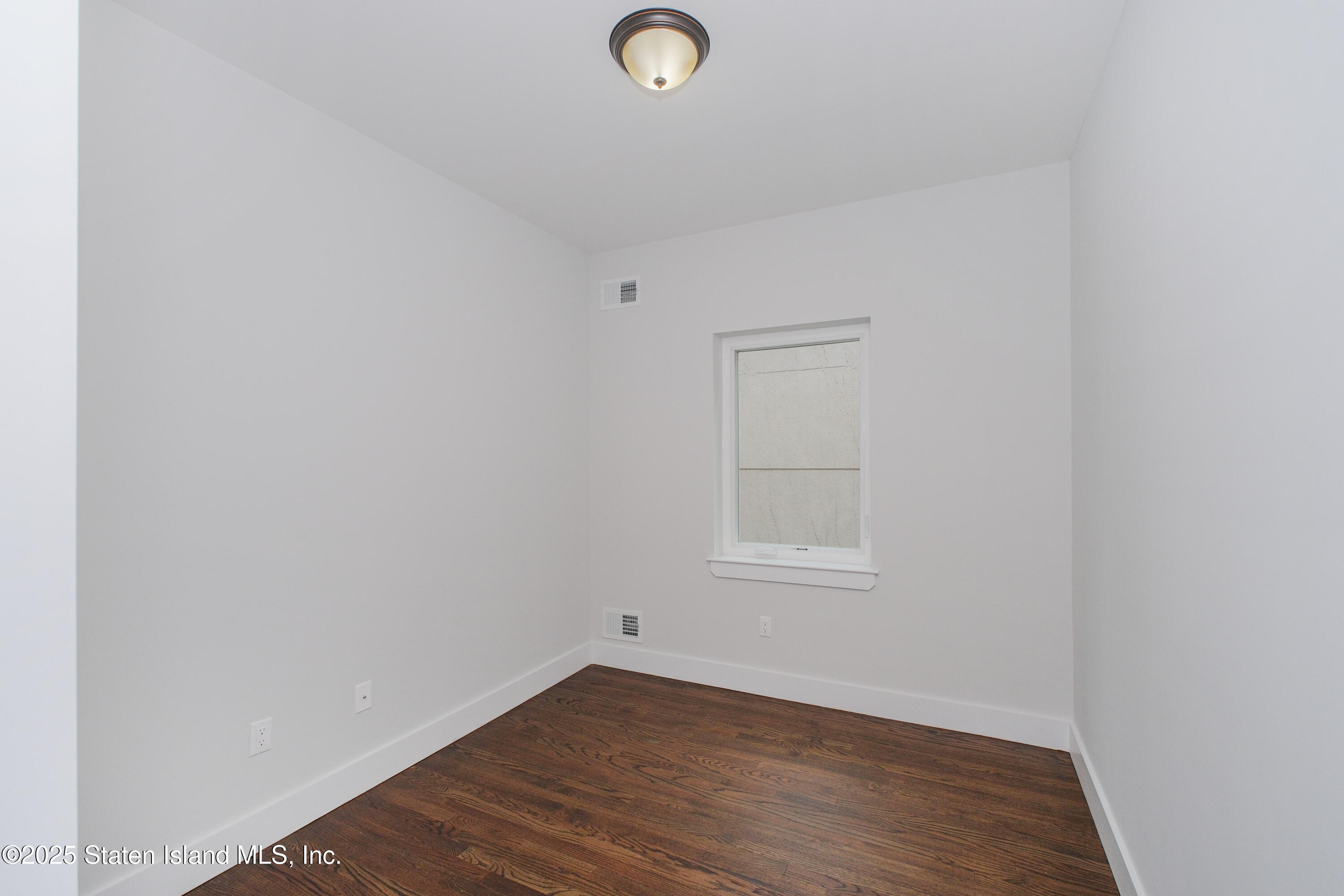 70 Clifton Avenue, Staten Island, NY, 10305 image 16