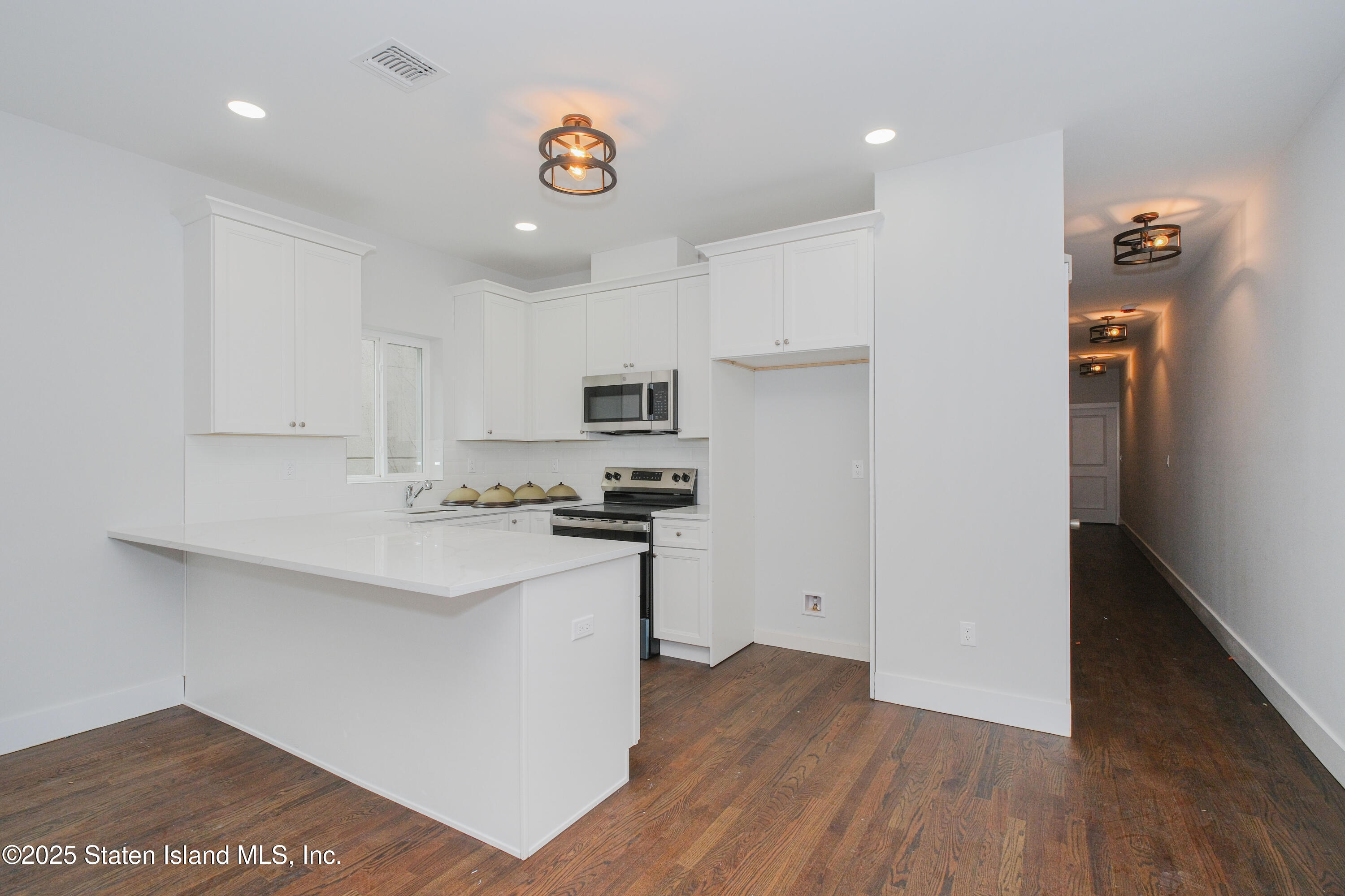 70 Clifton Avenue, Staten Island, NY, 10305 image 21