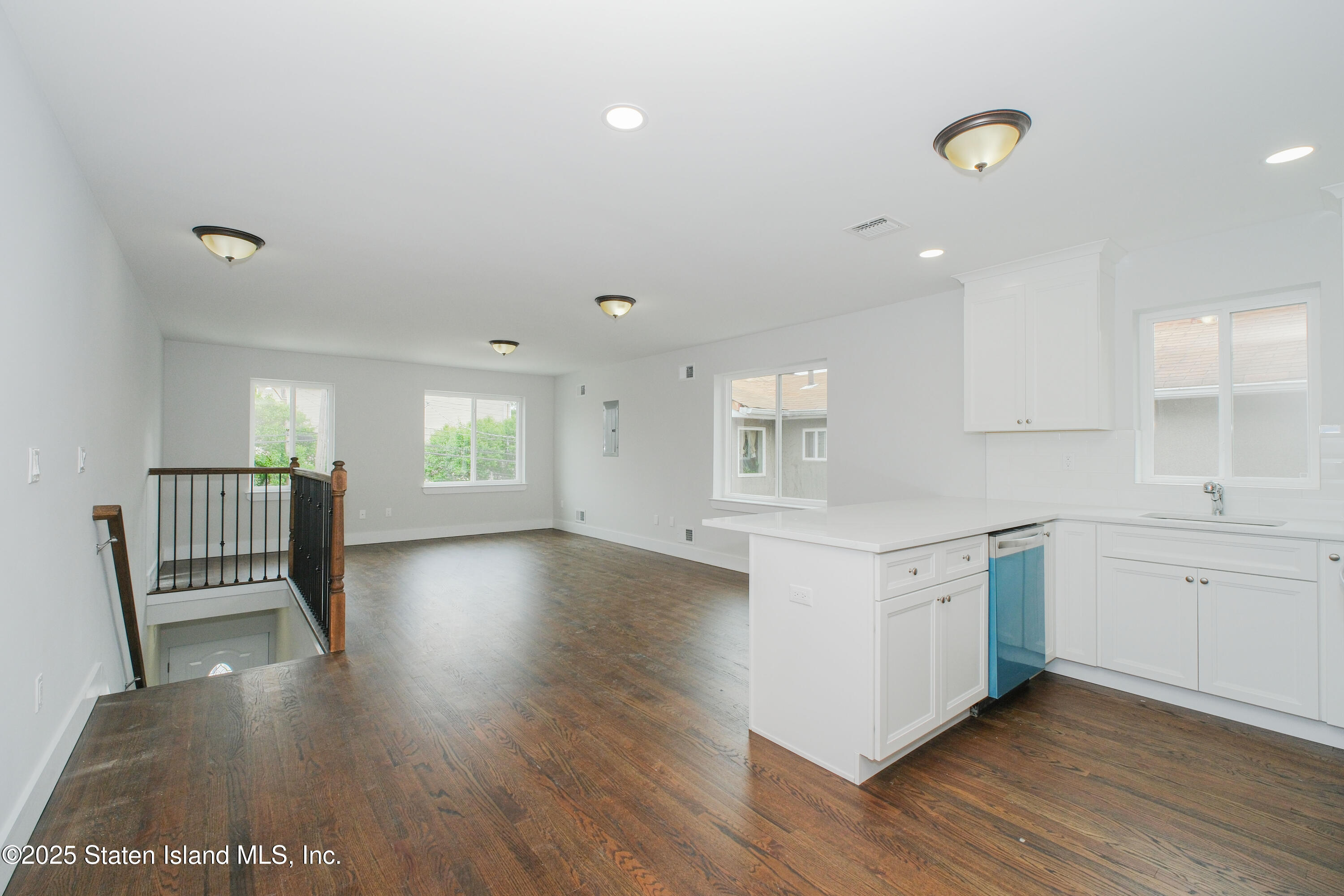 70 Clifton Avenue, Staten Island, NY, 10305 image 33