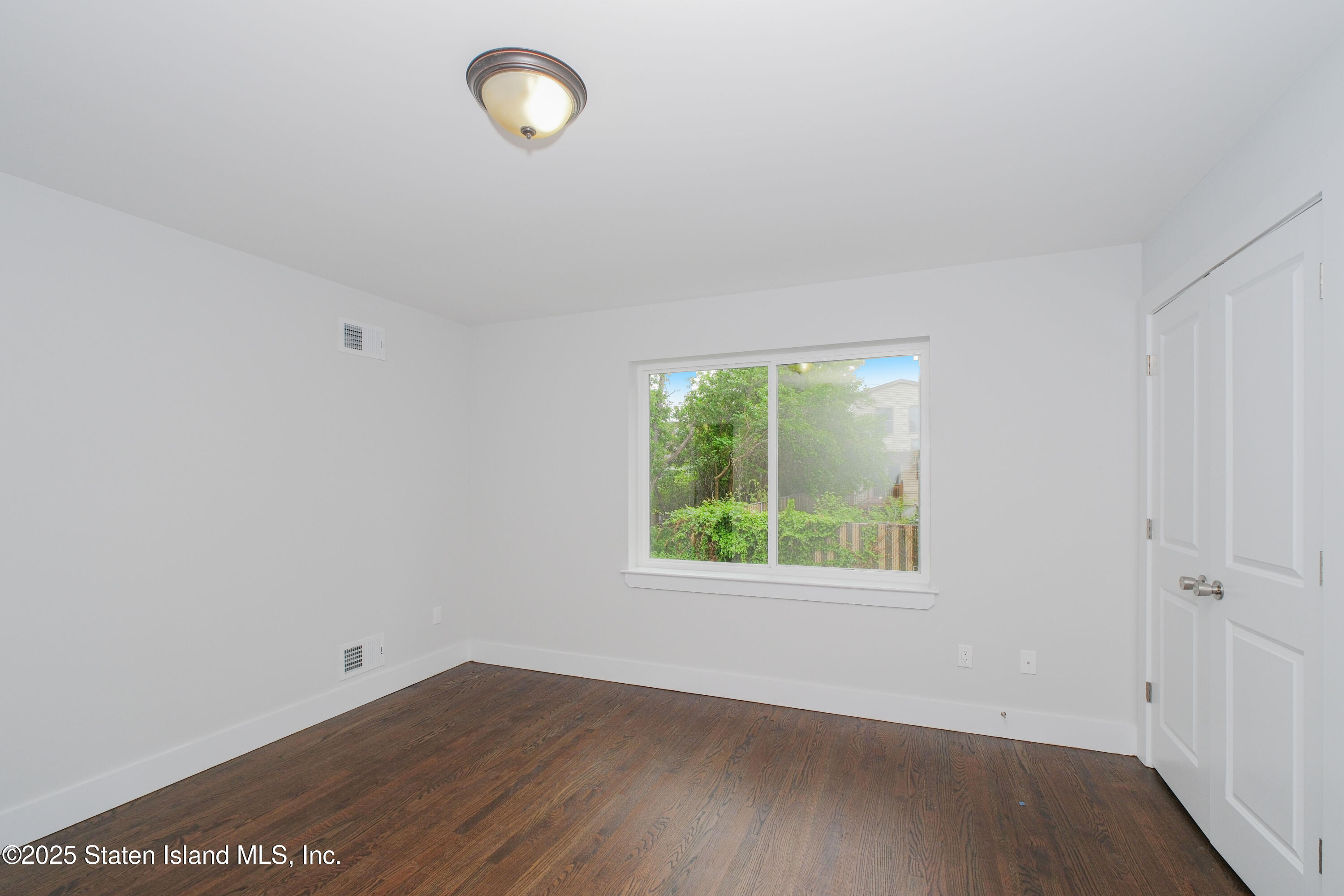 70 Clifton Avenue, Staten Island, NY, 10305 image 39