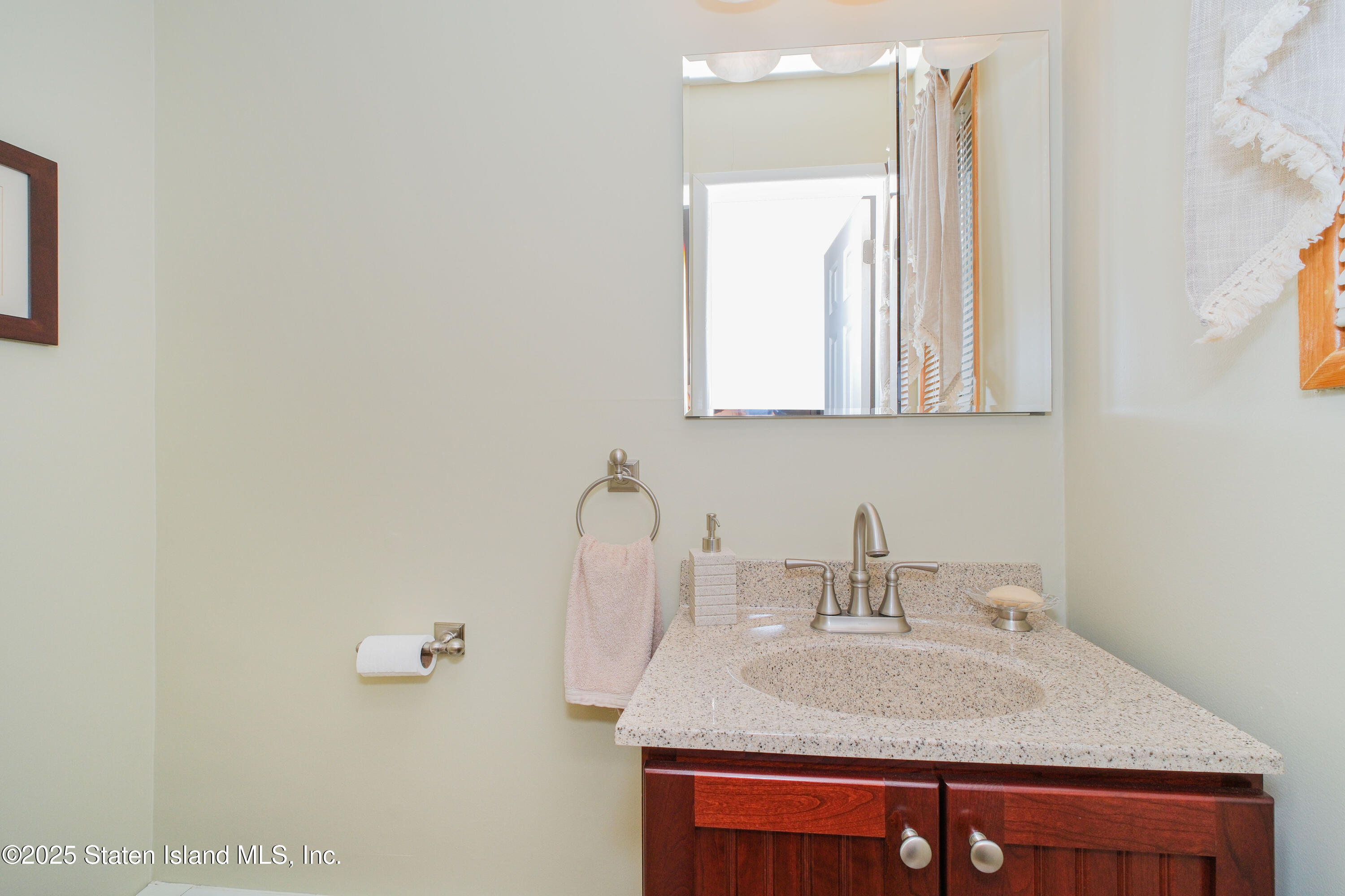63 Dorval Avenue, Staten Island, NY, 10312 image 40
