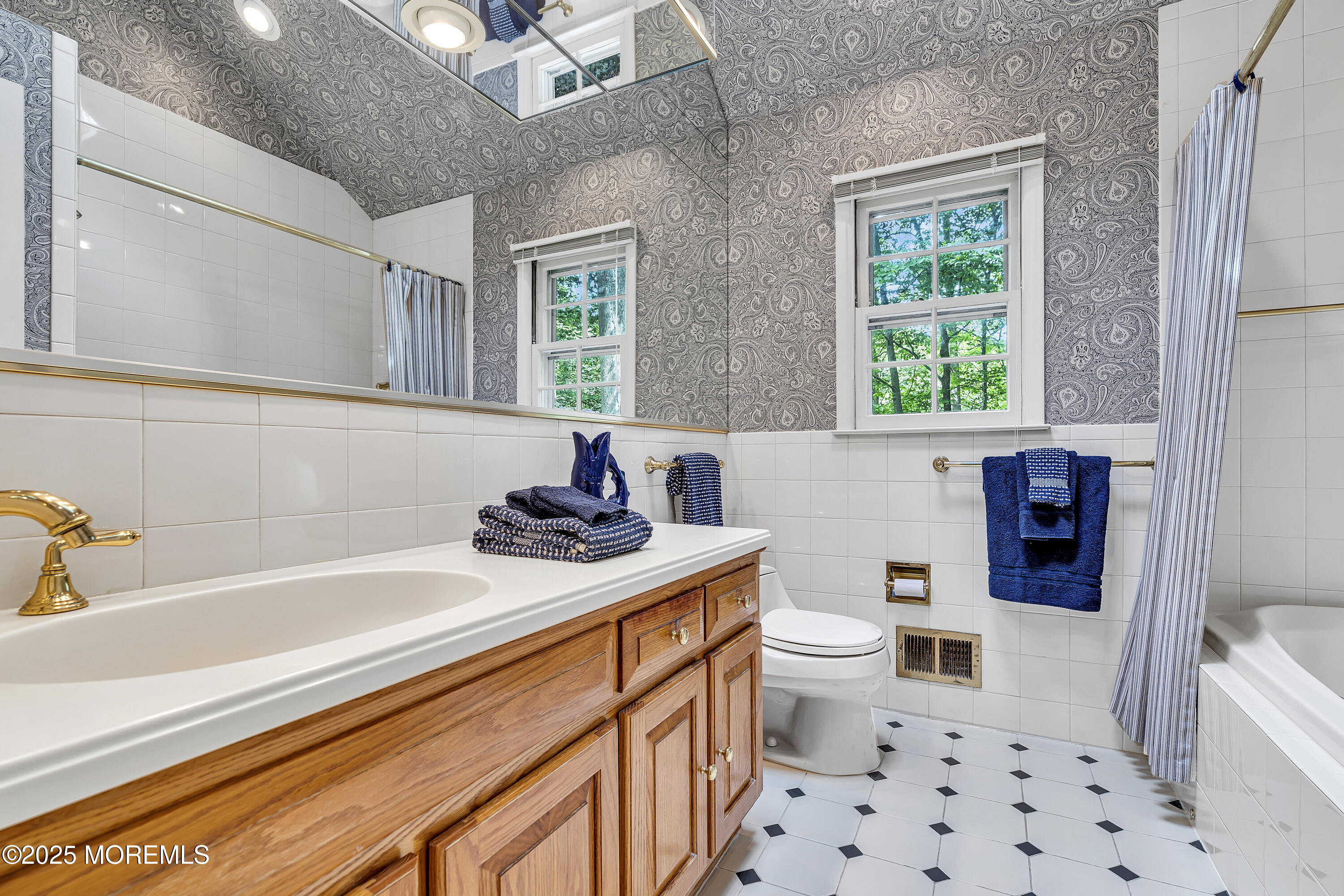 49 Crane Court, Middletown, NJ, 07748 image 20