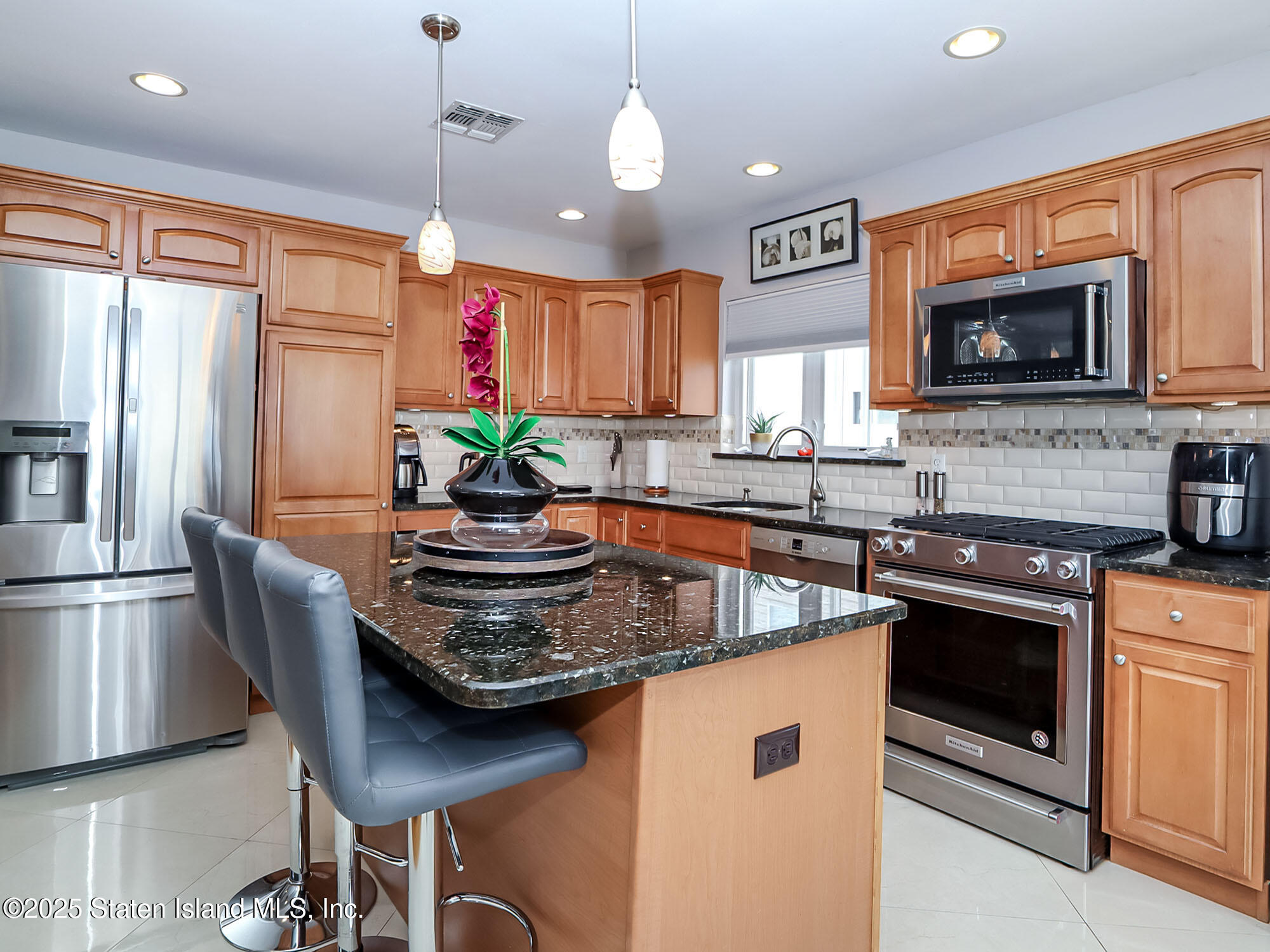 1540 Drumgoole Road, Staten Island, NY, 10312 image 11