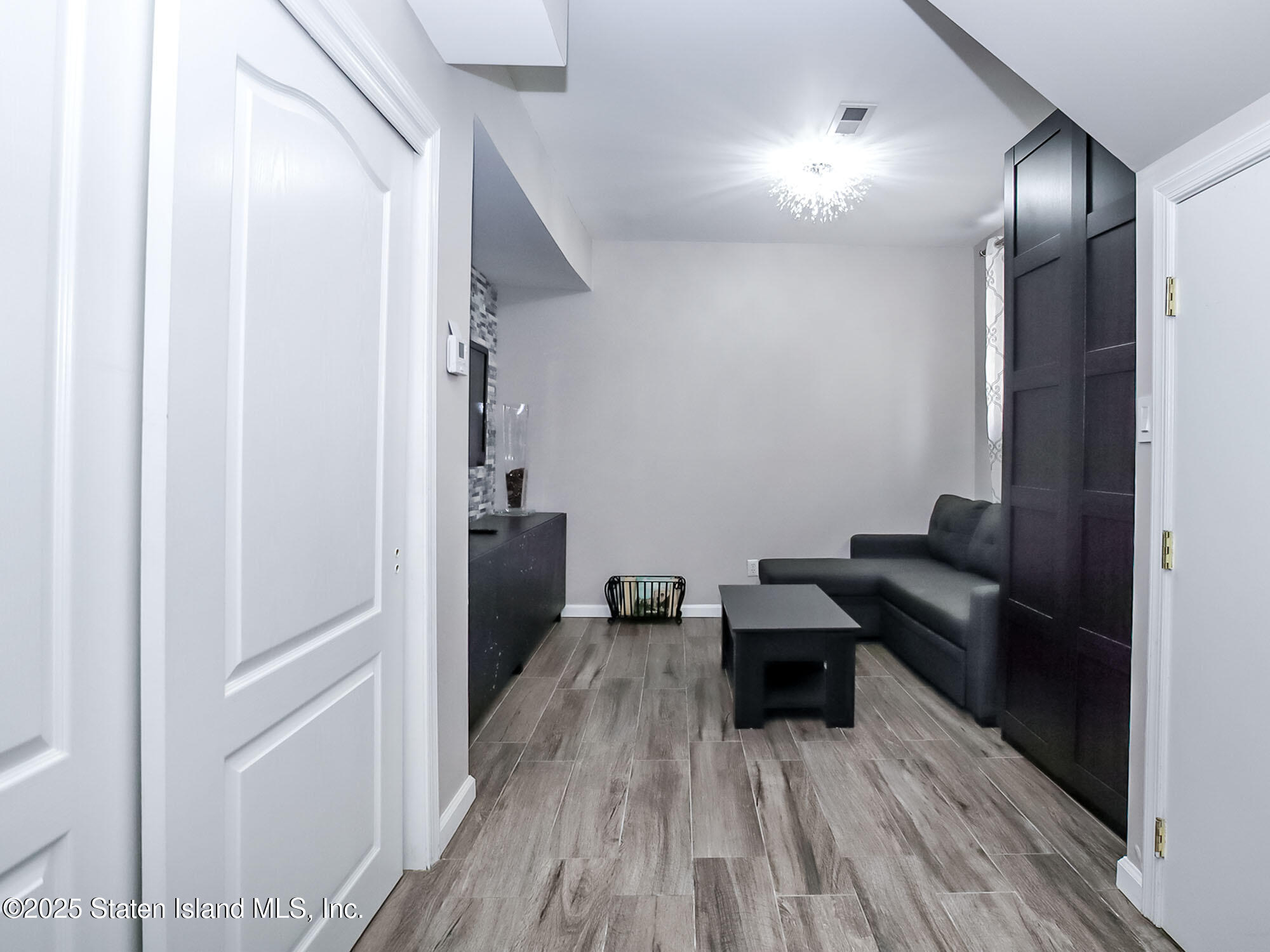 1540 Drumgoole Road, Staten Island, NY, 10312 image 28