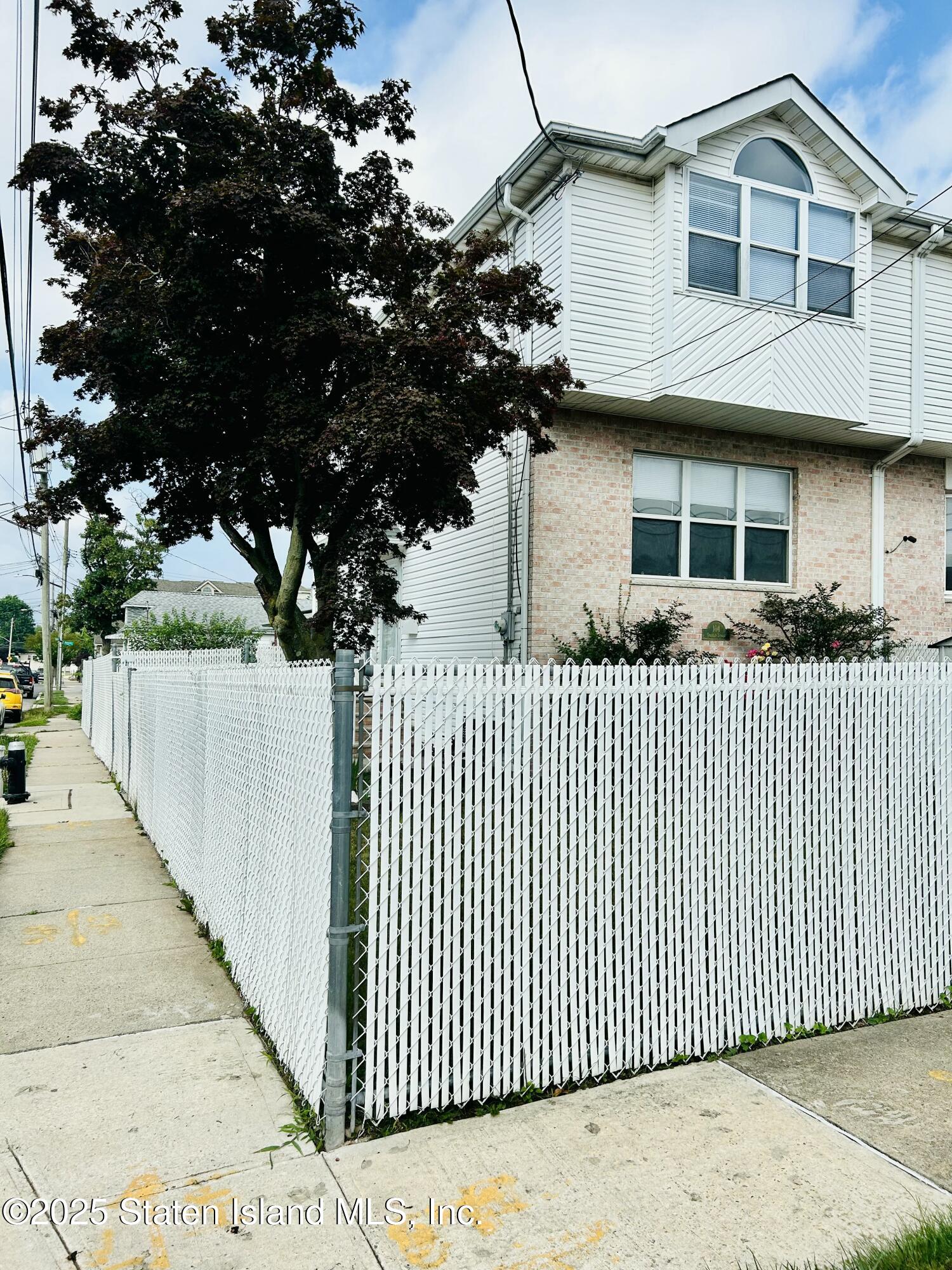 104 Oberlin Street Image 2