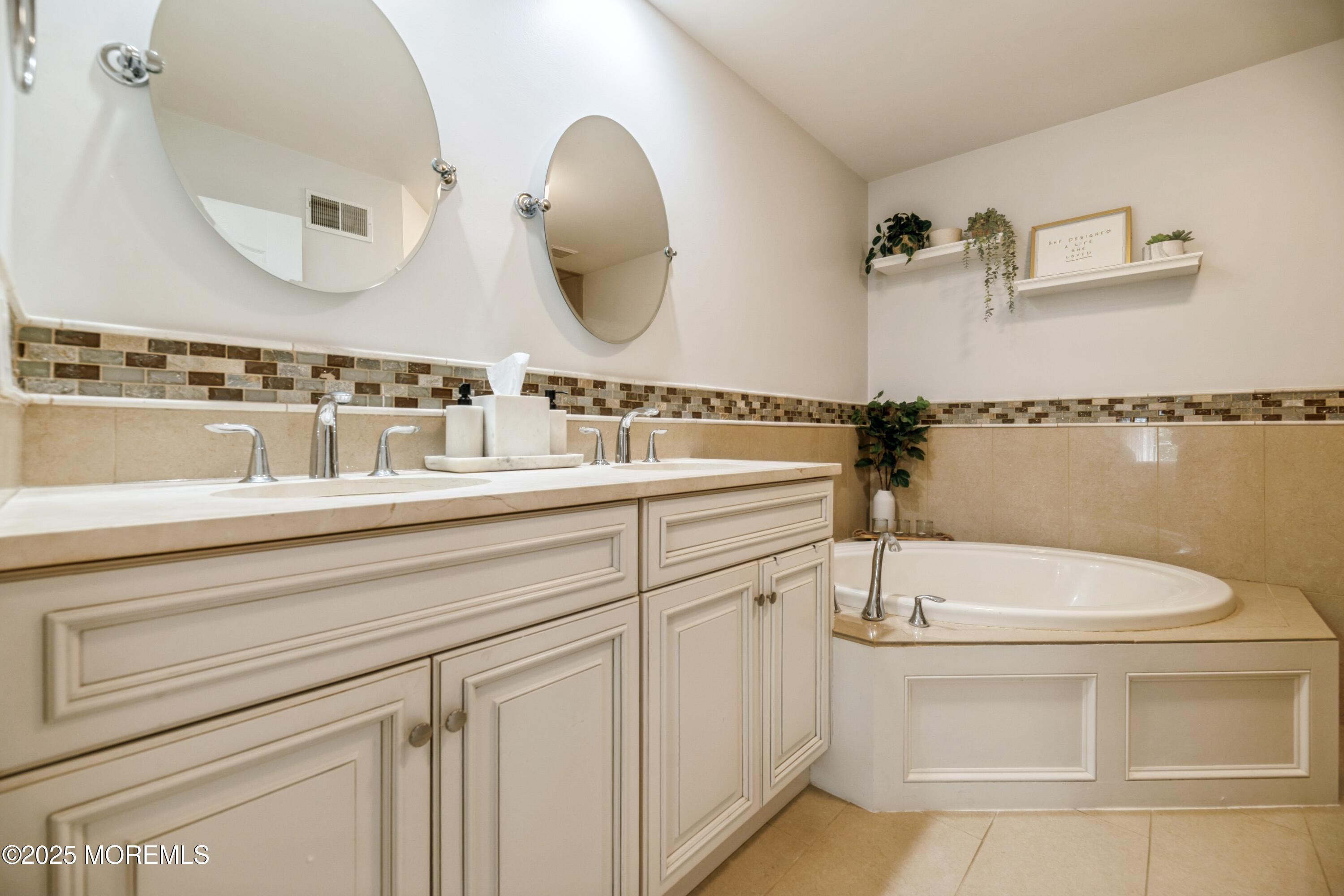 40 Dickerson Lane, Old Bridge, NJ, 08857 image 16