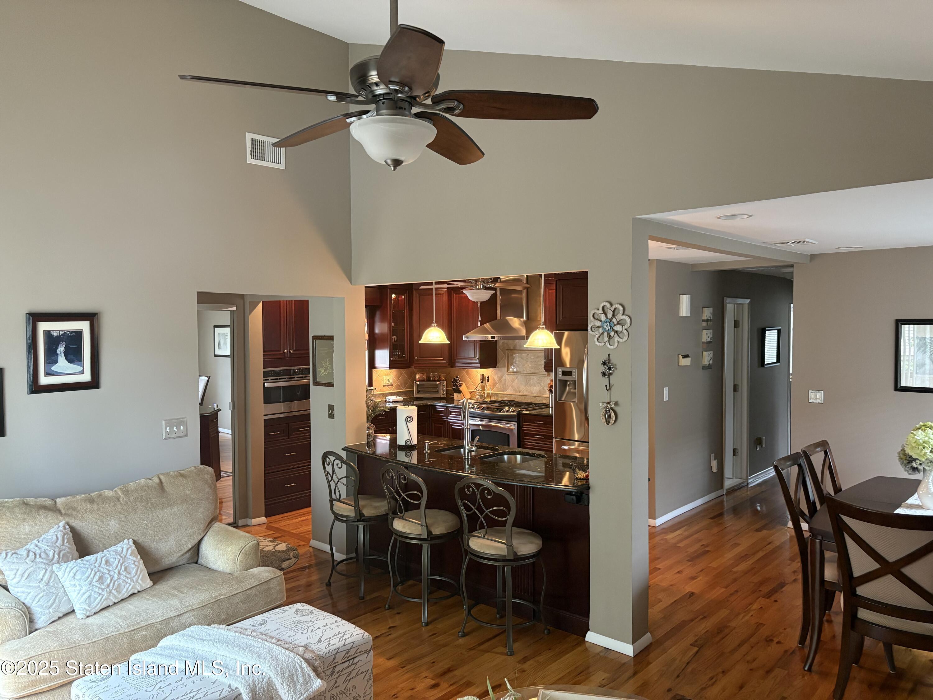 63 Dorval Avenue, Staten Island, NY, 10312 image 9