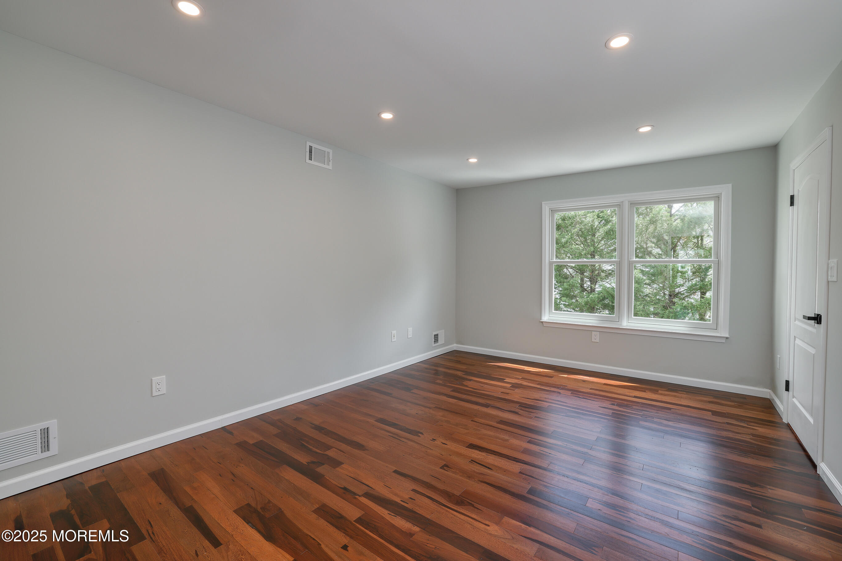 26 Lorenzo Court, Matawan, NJ, 07747 image 10
