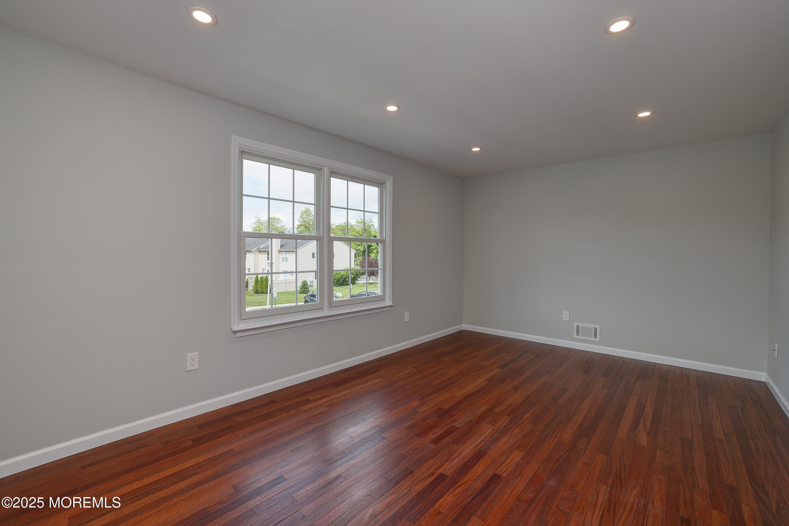 26 Lorenzo Court, Matawan, NJ, 07747 image 11