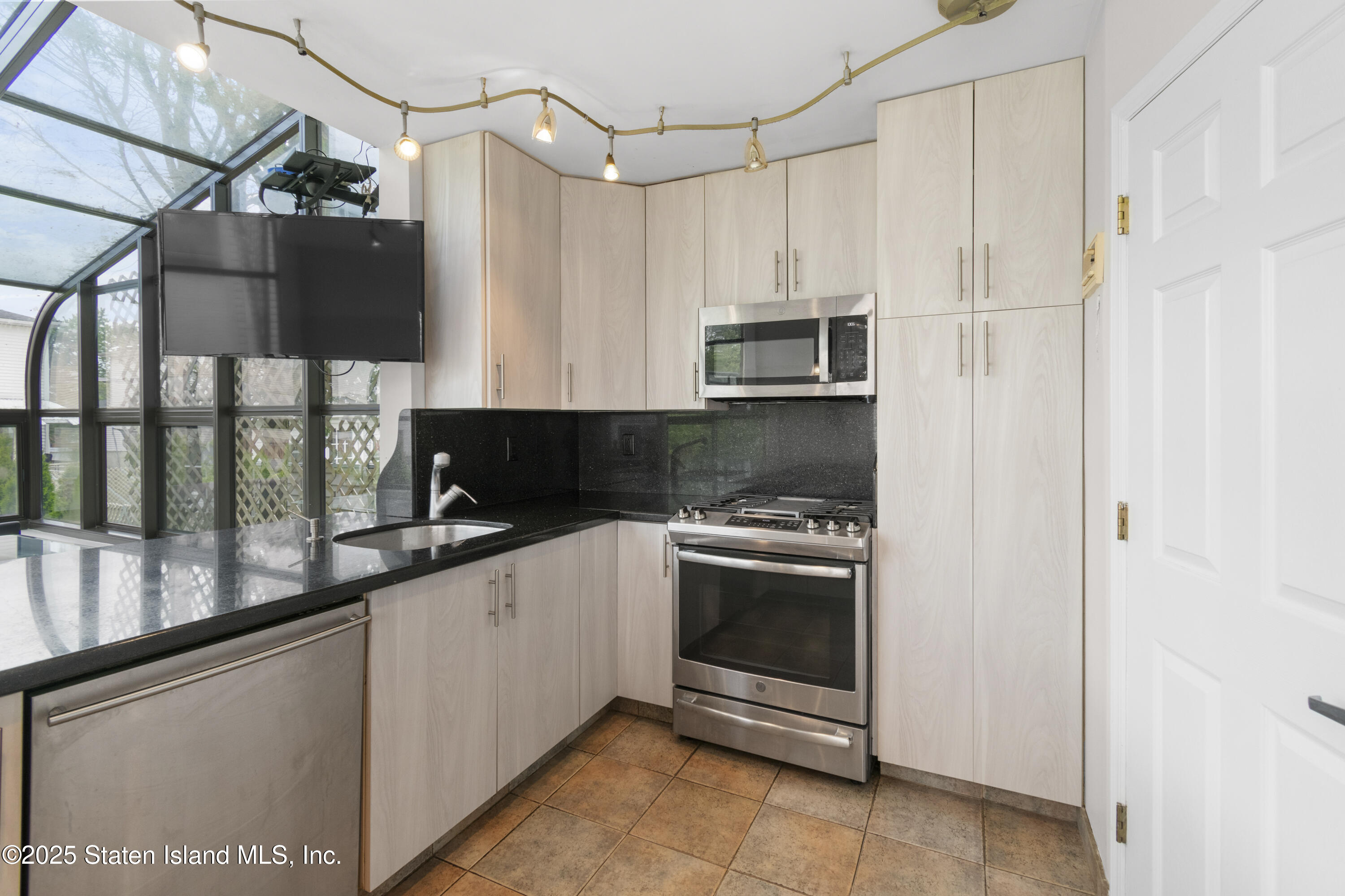 45 Dorothy Street, Staten Island, NY, 10314 image 9