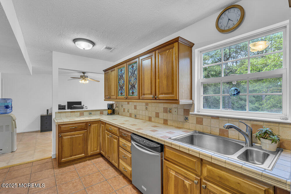 810 Blenheim Drive, Brick, NJ, 08724 image 17
