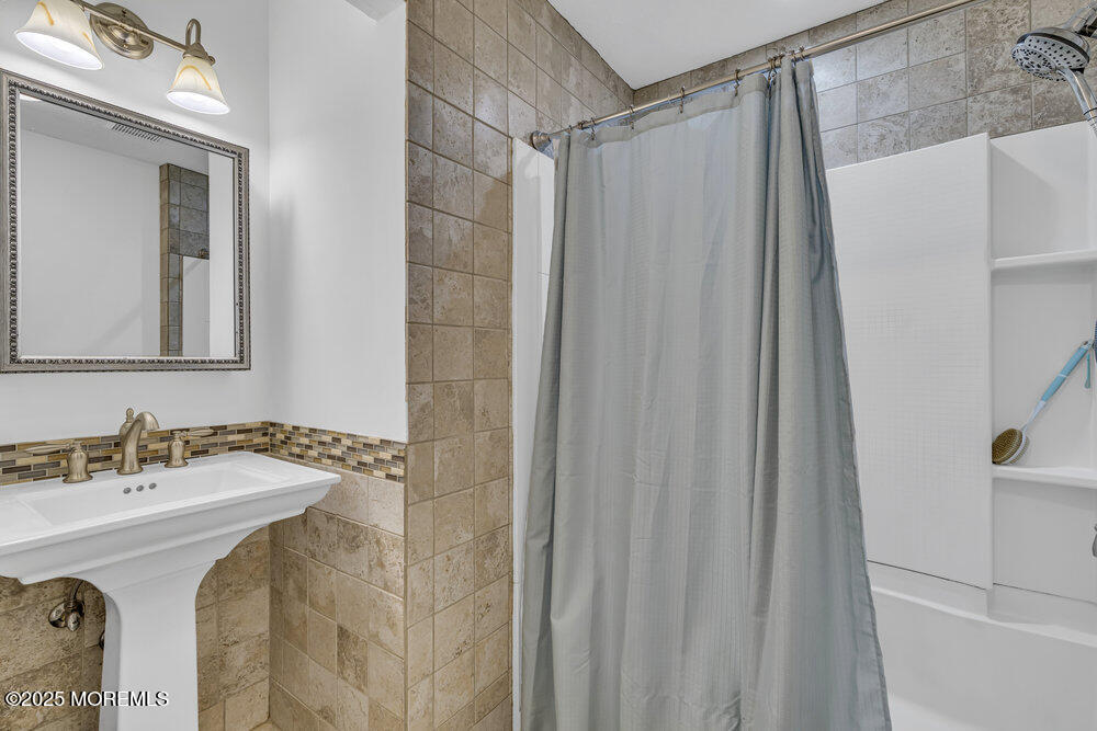 810 Blenheim Drive, Brick, NJ, 08724 image 25