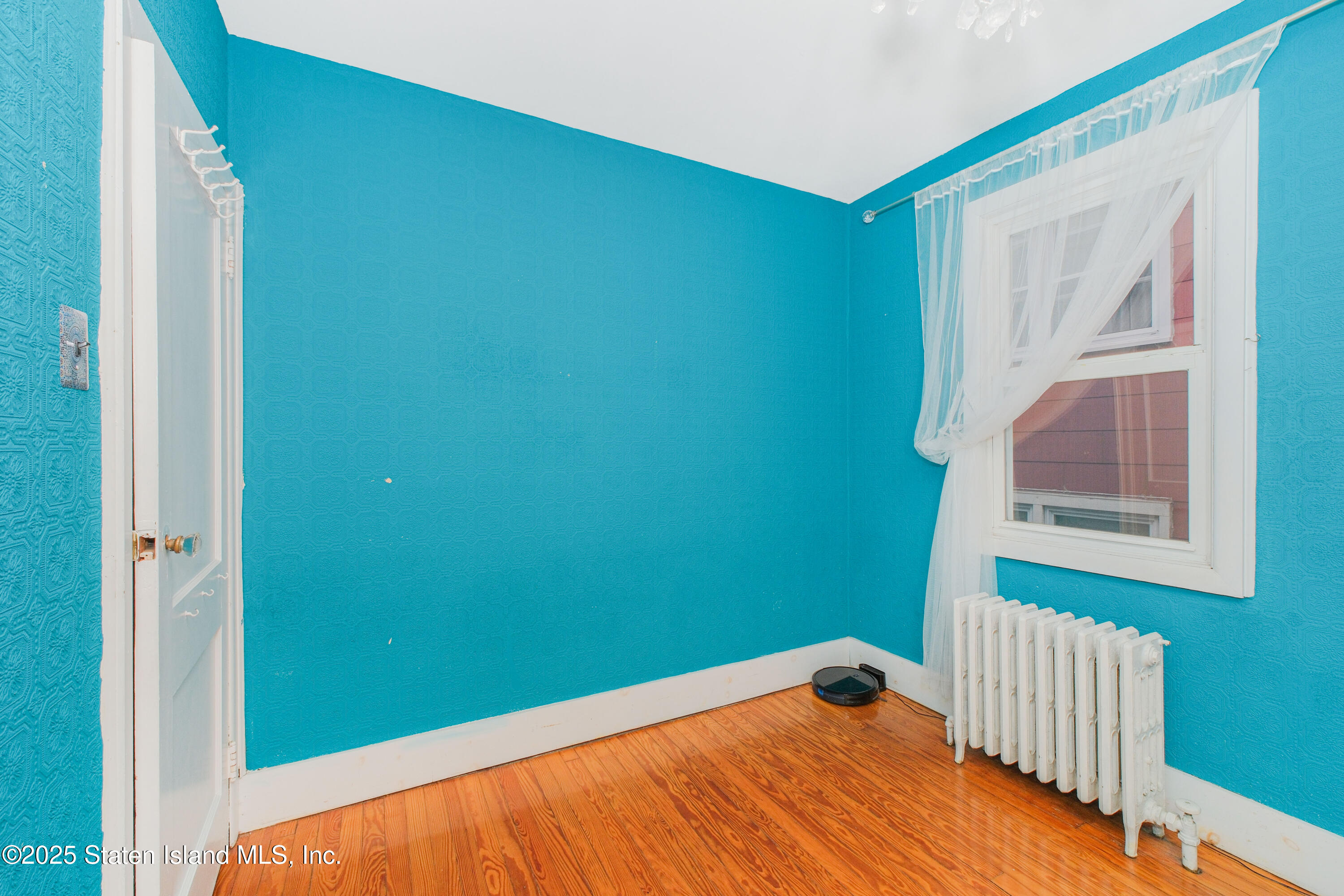 17 Ruth Place, Staten Island, NY, 10305 image 9