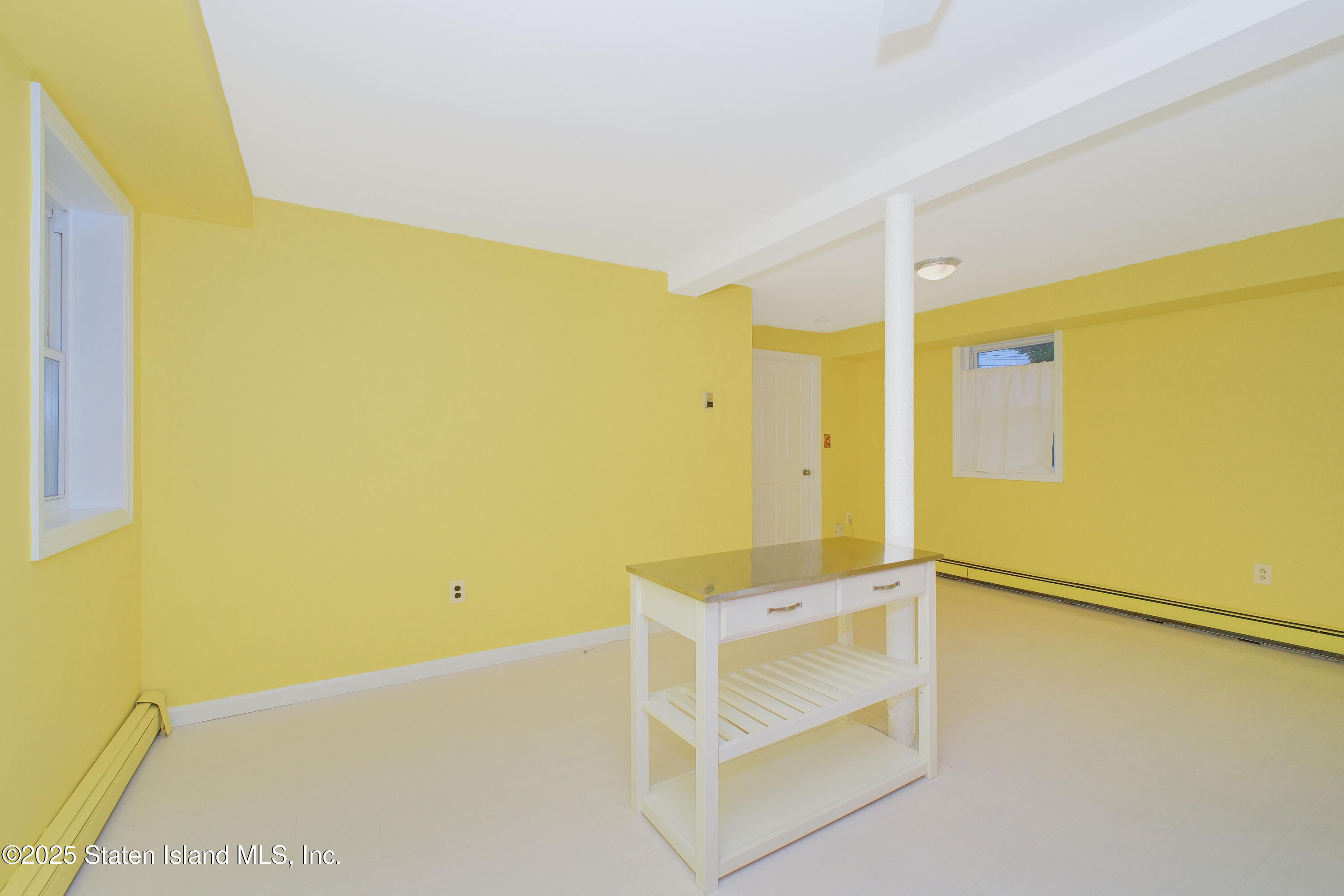 17 Ruth Place, Staten Island, NY, 10305 image 21