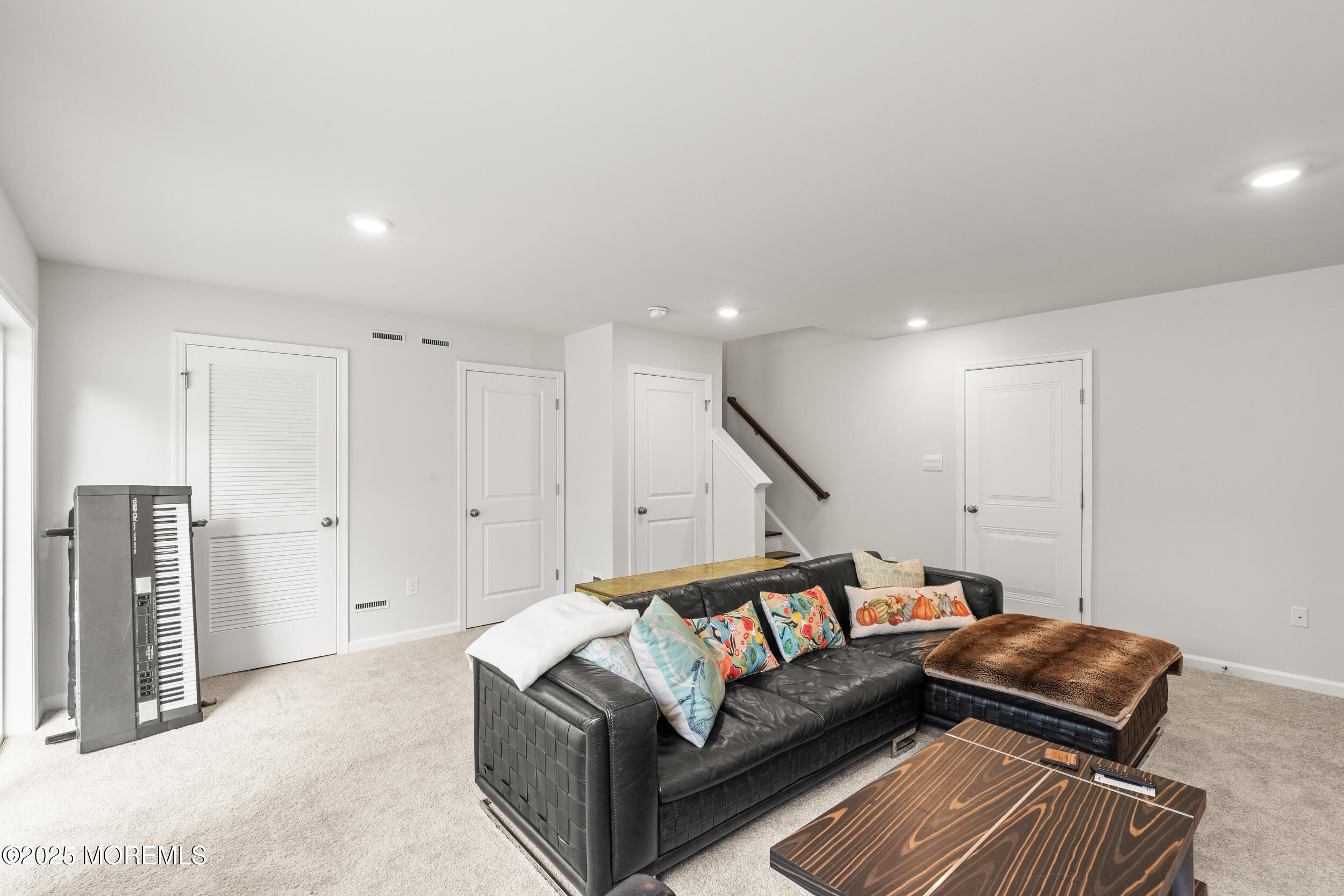 6 Wembley Way, Tinton Falls, NJ, 07753 image 32