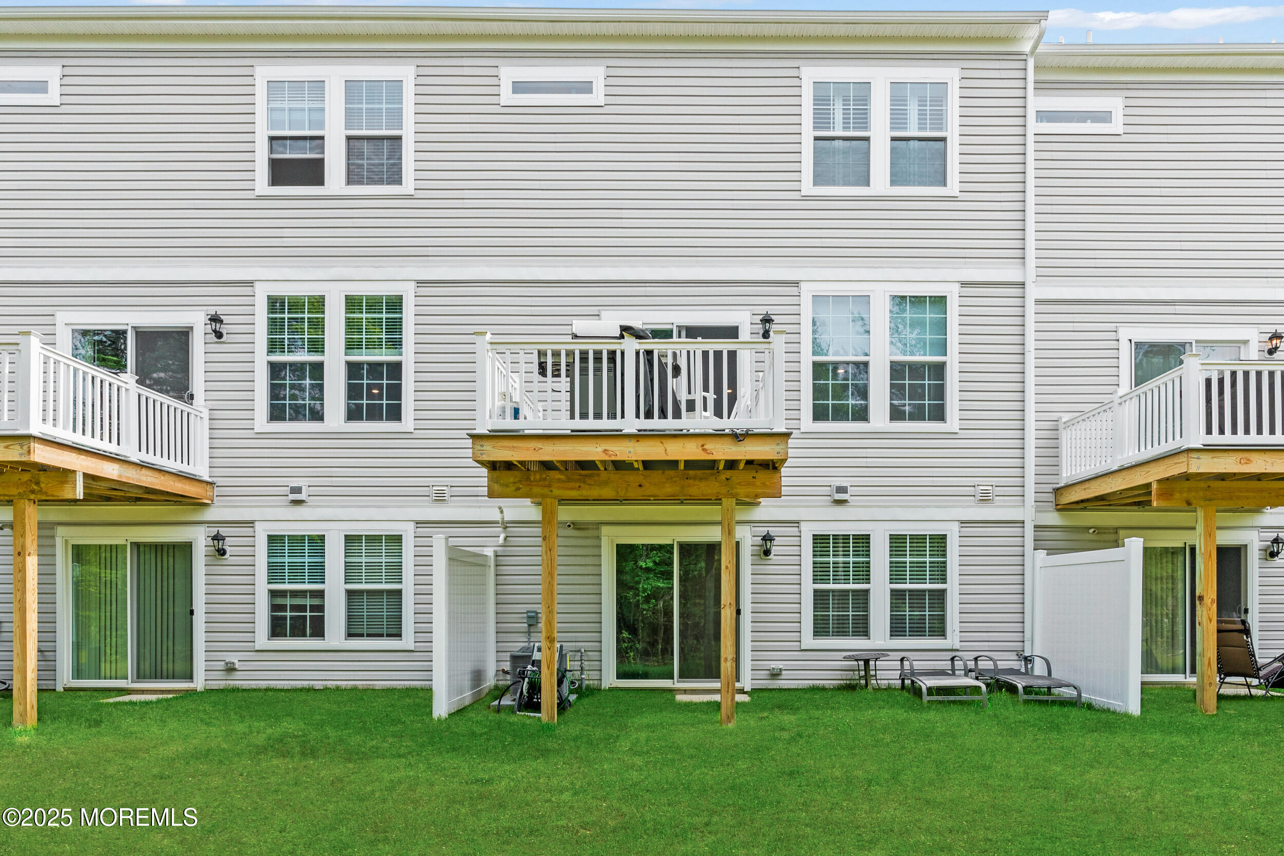 6 Wembley Way, Tinton Falls, NJ, 07753 image 37