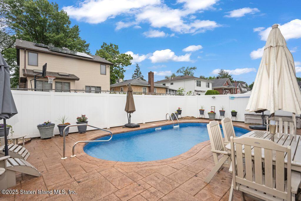287 Woolley Avenue Image 5