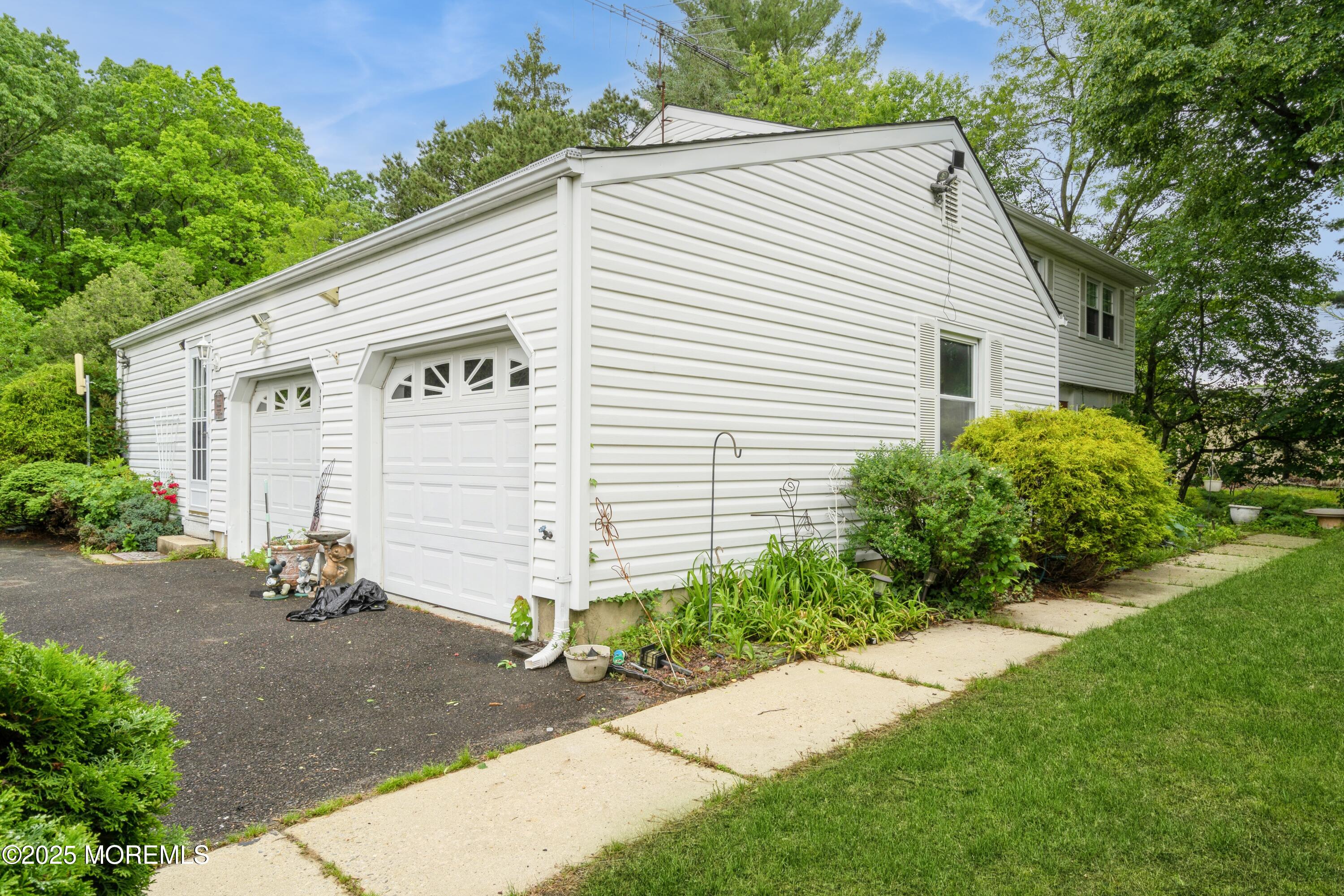 36 Merion Drive, Manalapan, NJ, 07726 image 19