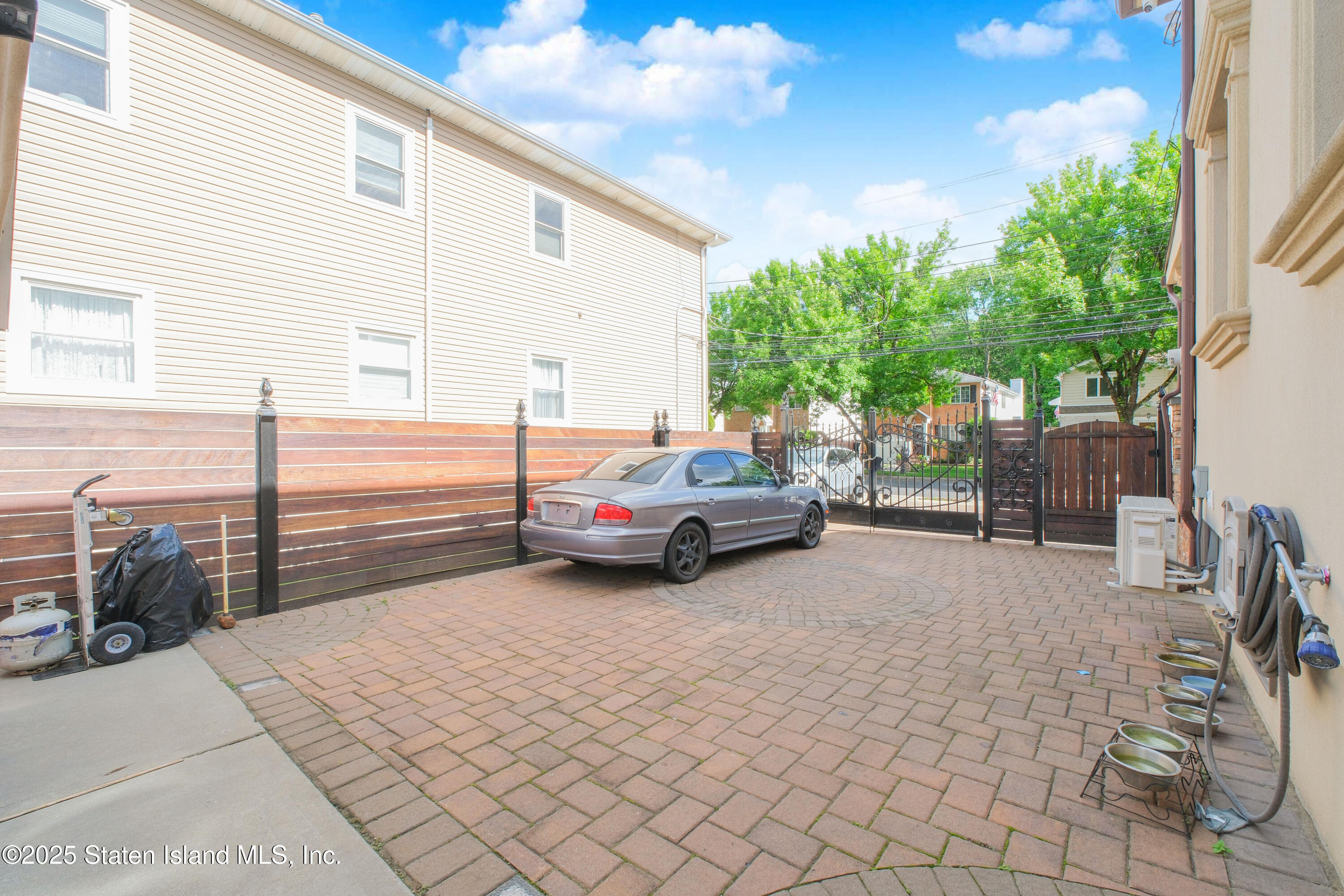 75 Clay Pit Road, Staten Island, NY, 10309 image 6