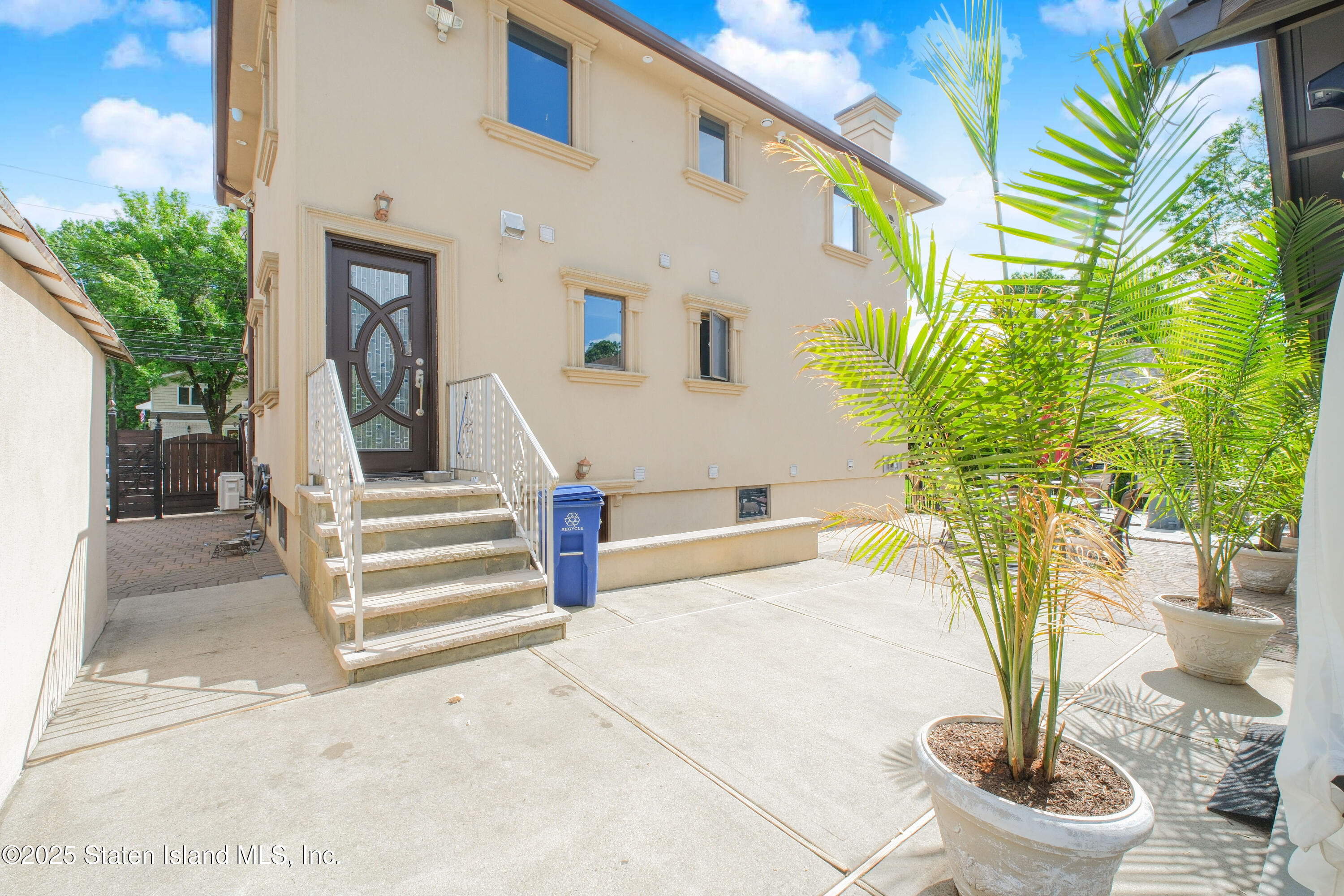 75 Clay Pit Road, Staten Island, NY, 10309 image 8