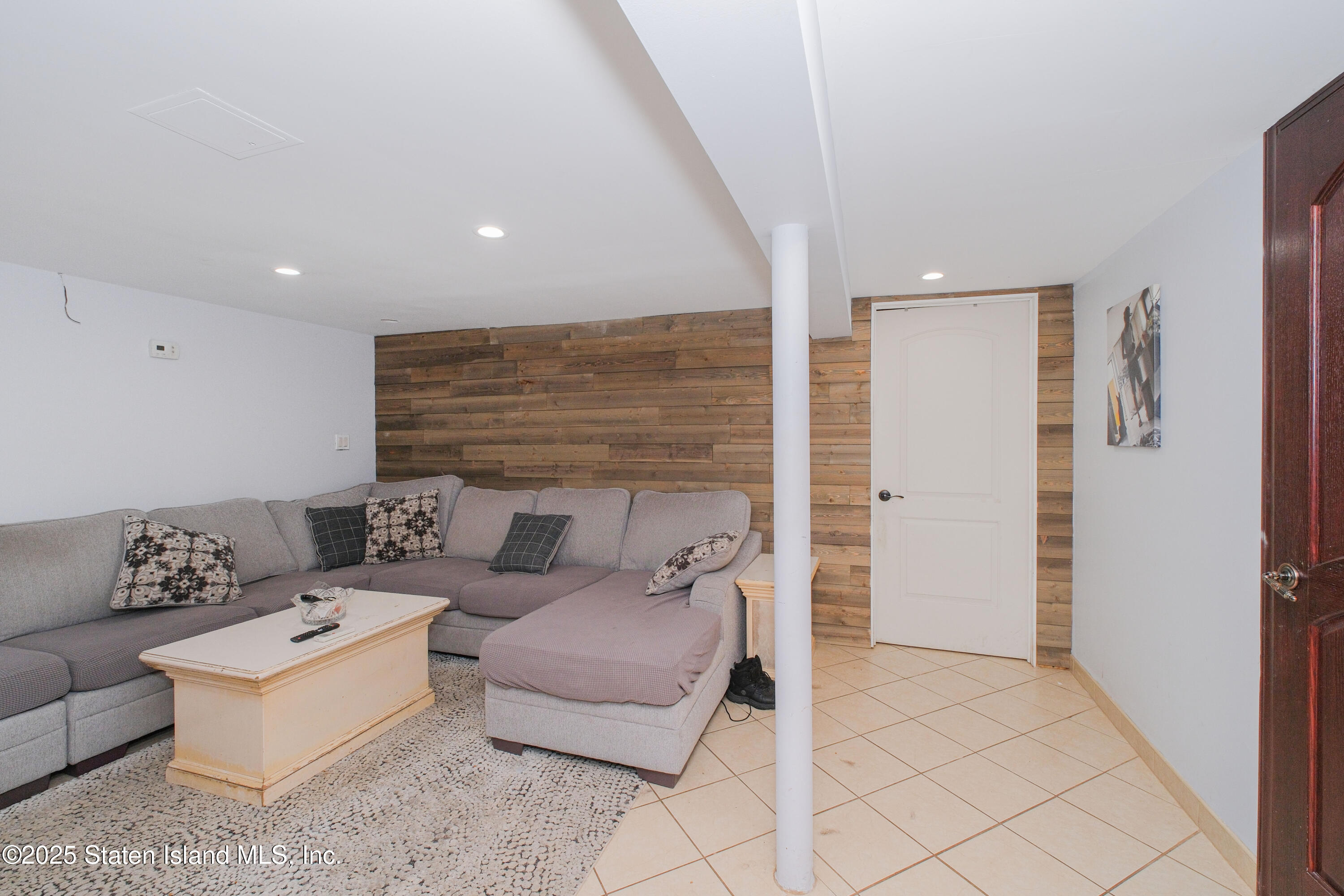 75 Clay Pit Road, Staten Island, NY, 10309 image 36
