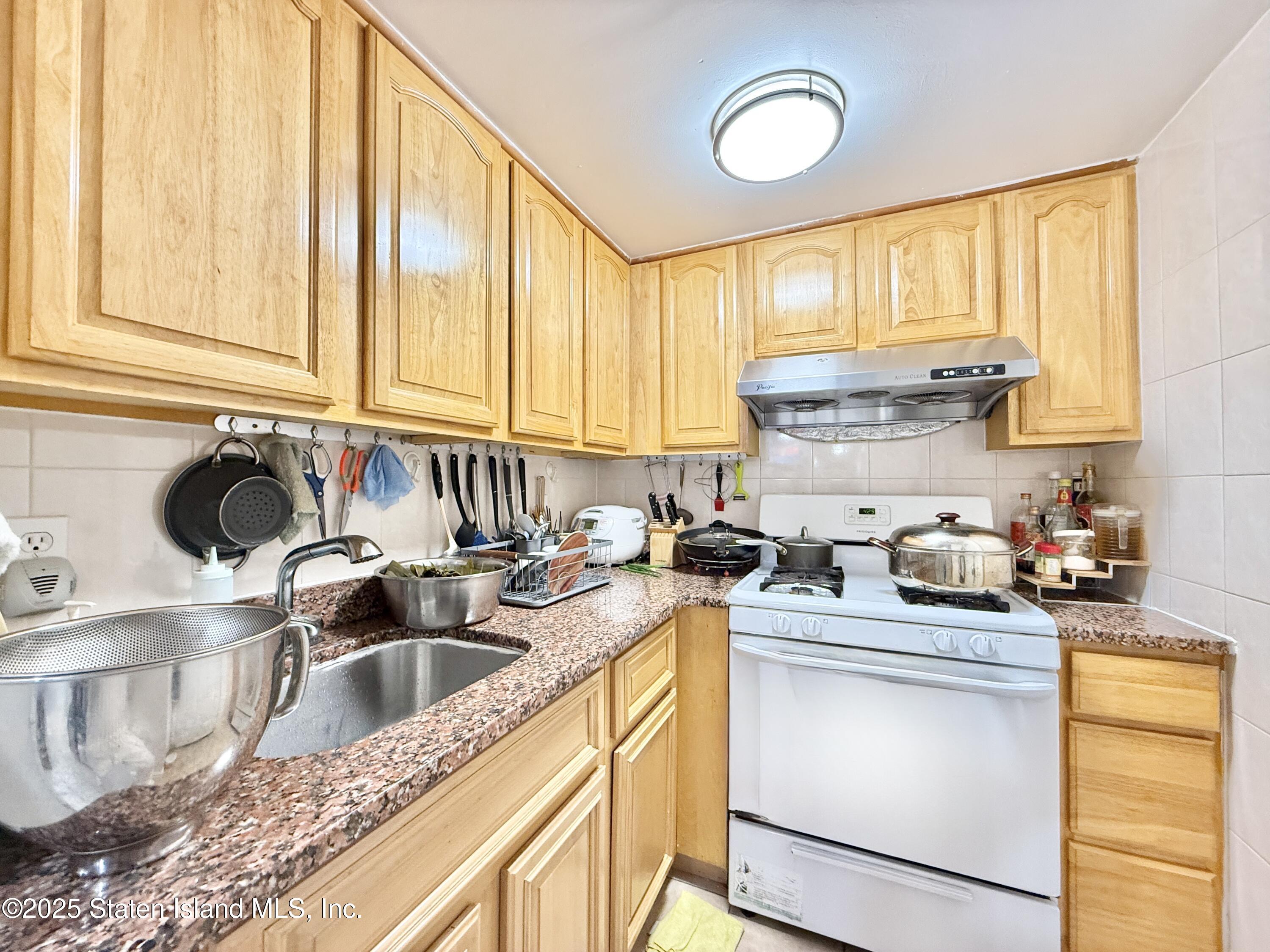 1871 West 8th Street, Brooklyn, NY, 11223 image 6