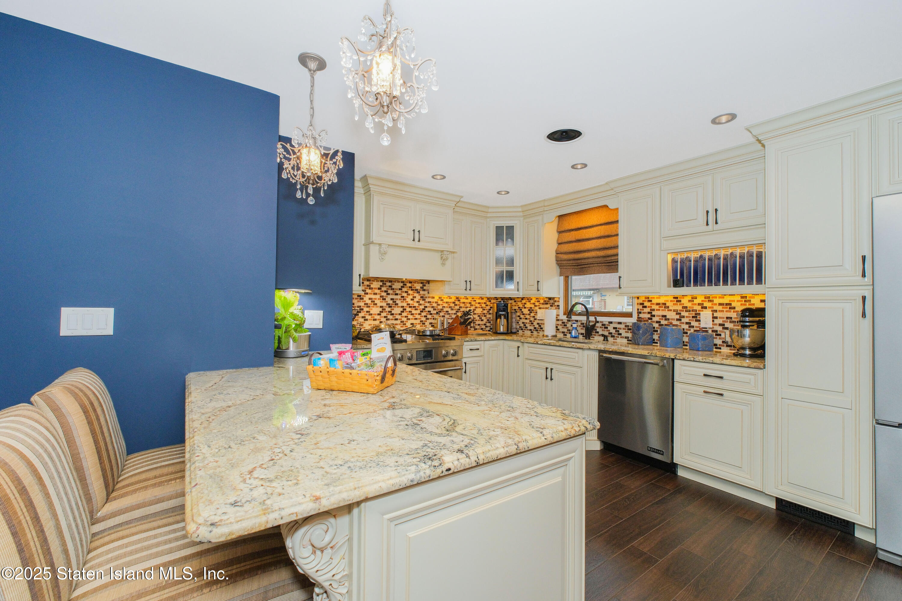 818 Sinclair Avenue, Staten Island, NY, 10309 image 11