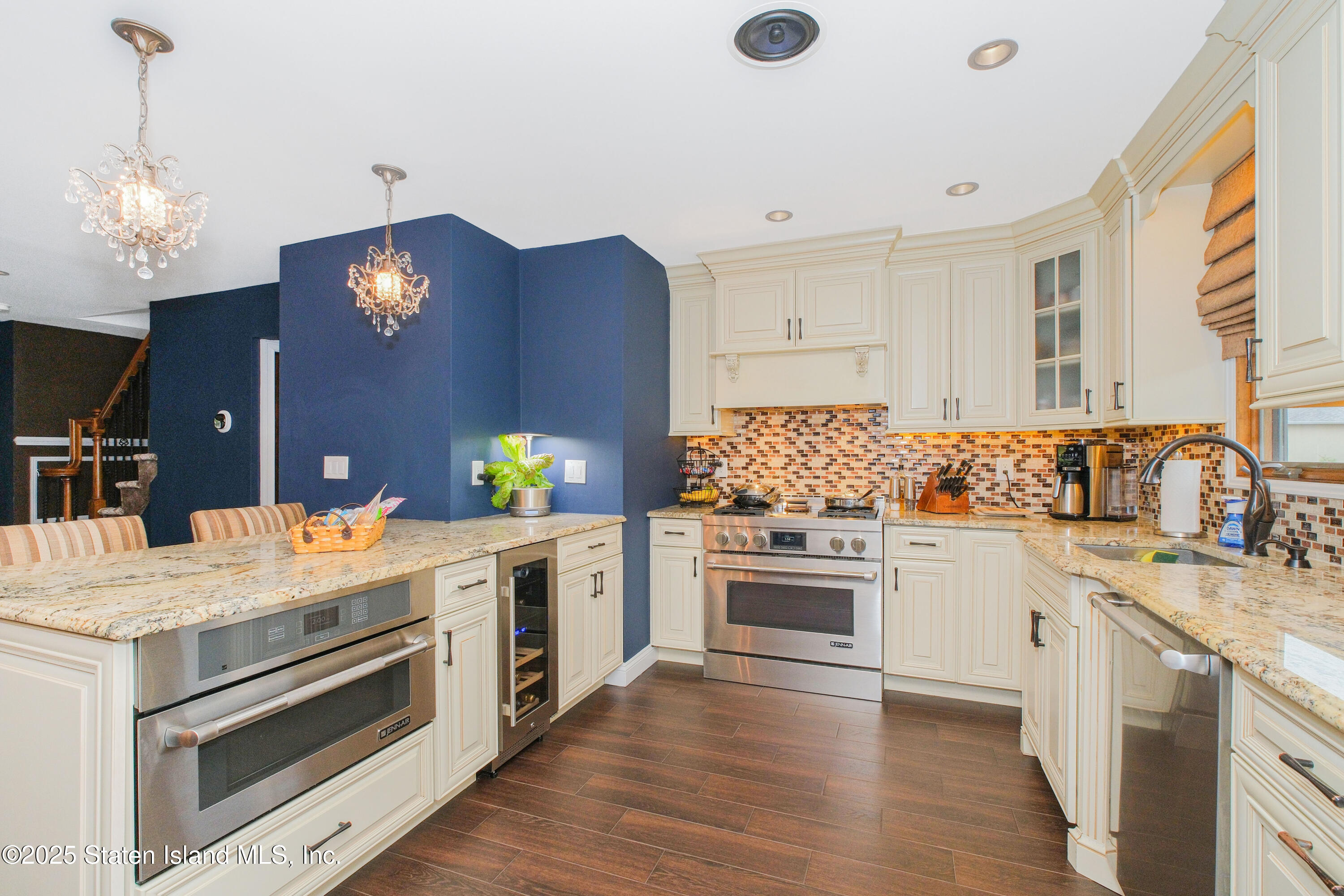 818 Sinclair Avenue, Staten Island, NY, 10309 image 12