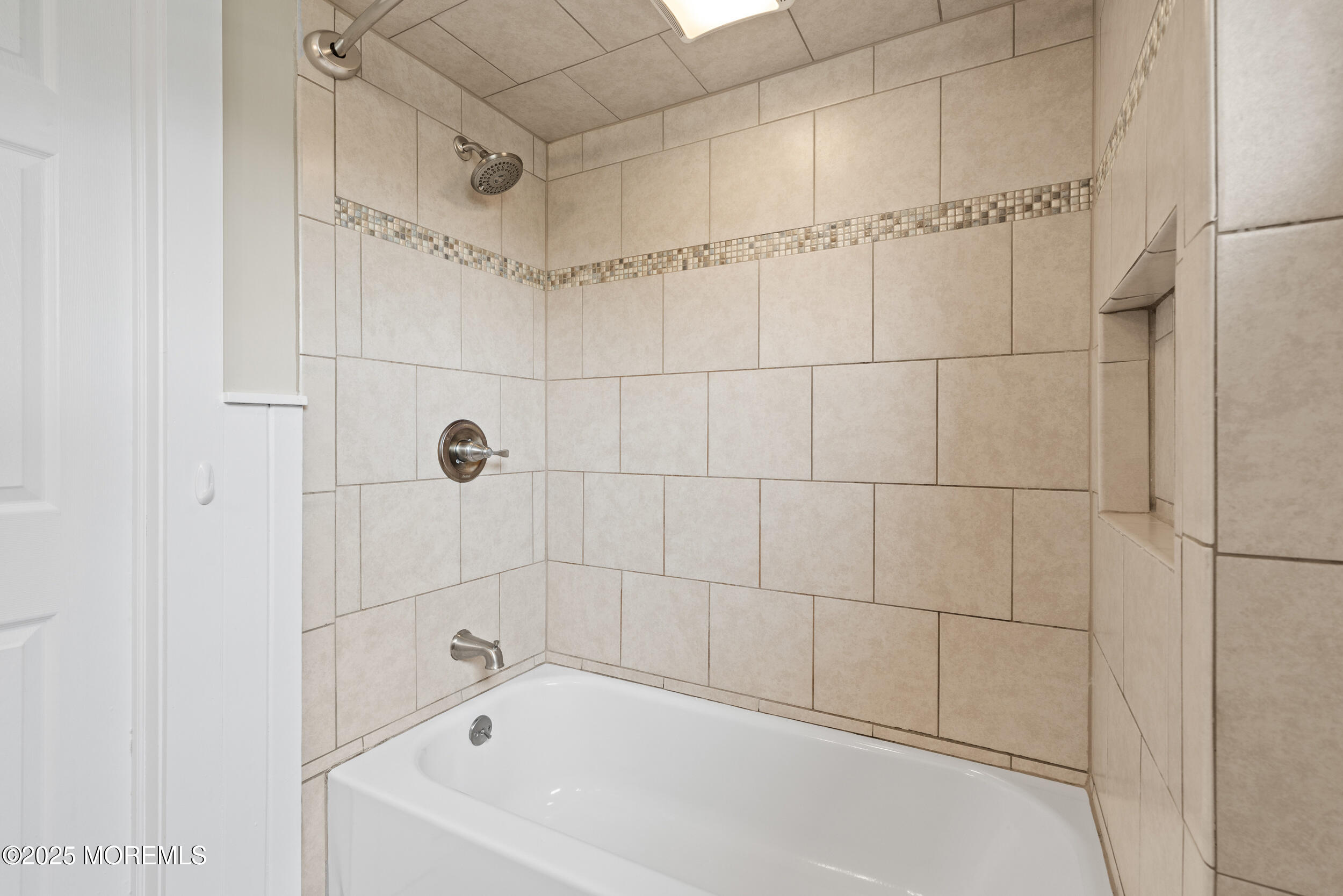 183 Crestview Drive, Middletown, NJ, 07748 image 20