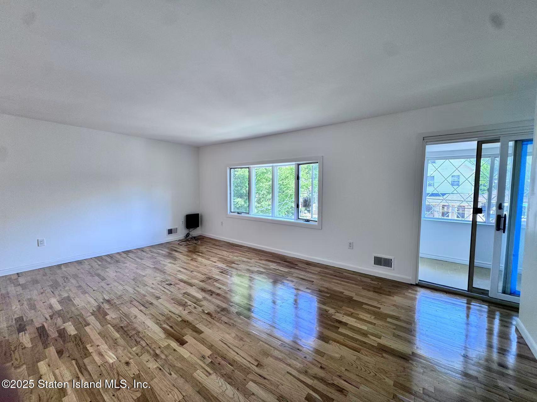 121 Egbert Avenue Image 3