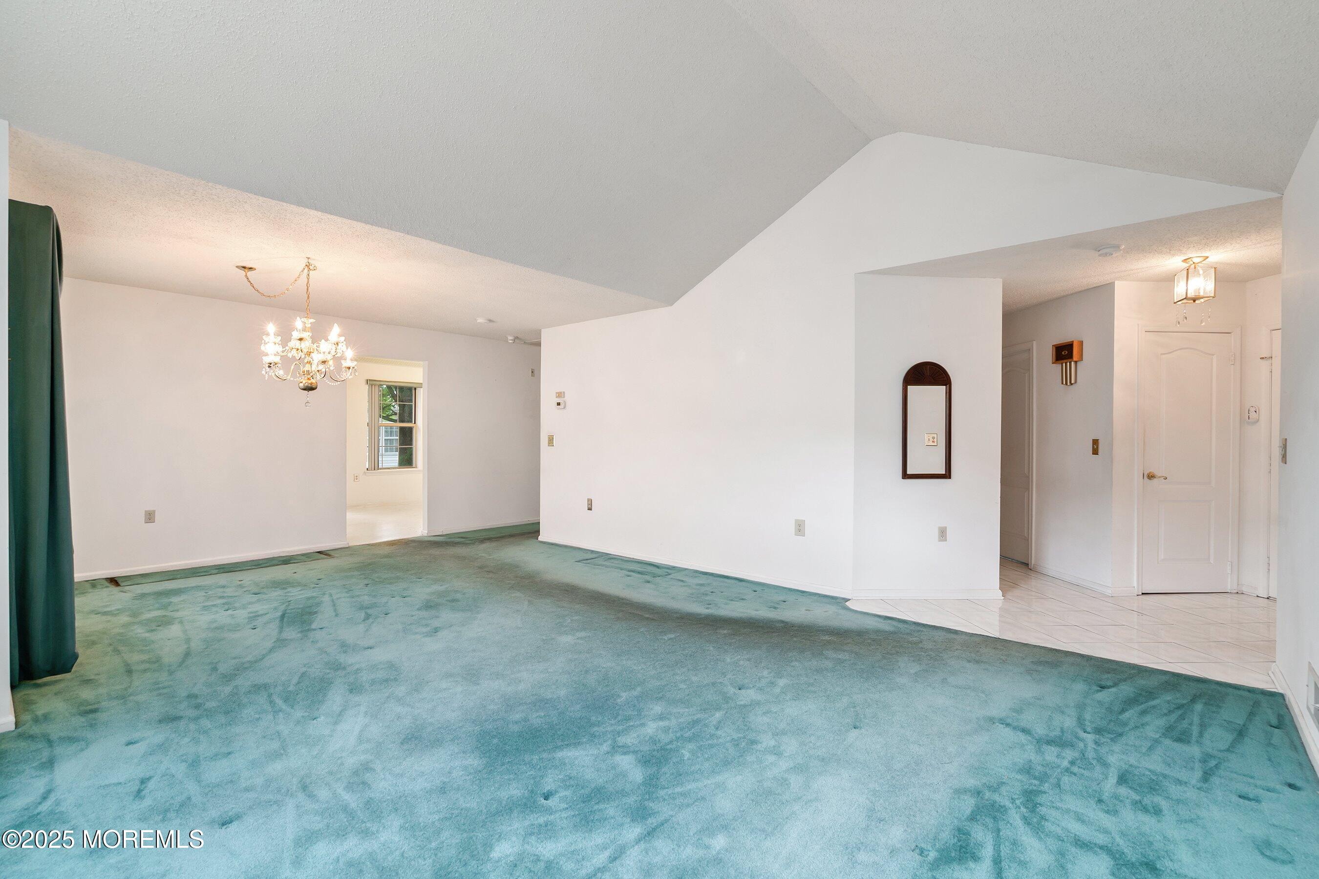11 Sedgwick Square, Jackson, NJ, 08527
