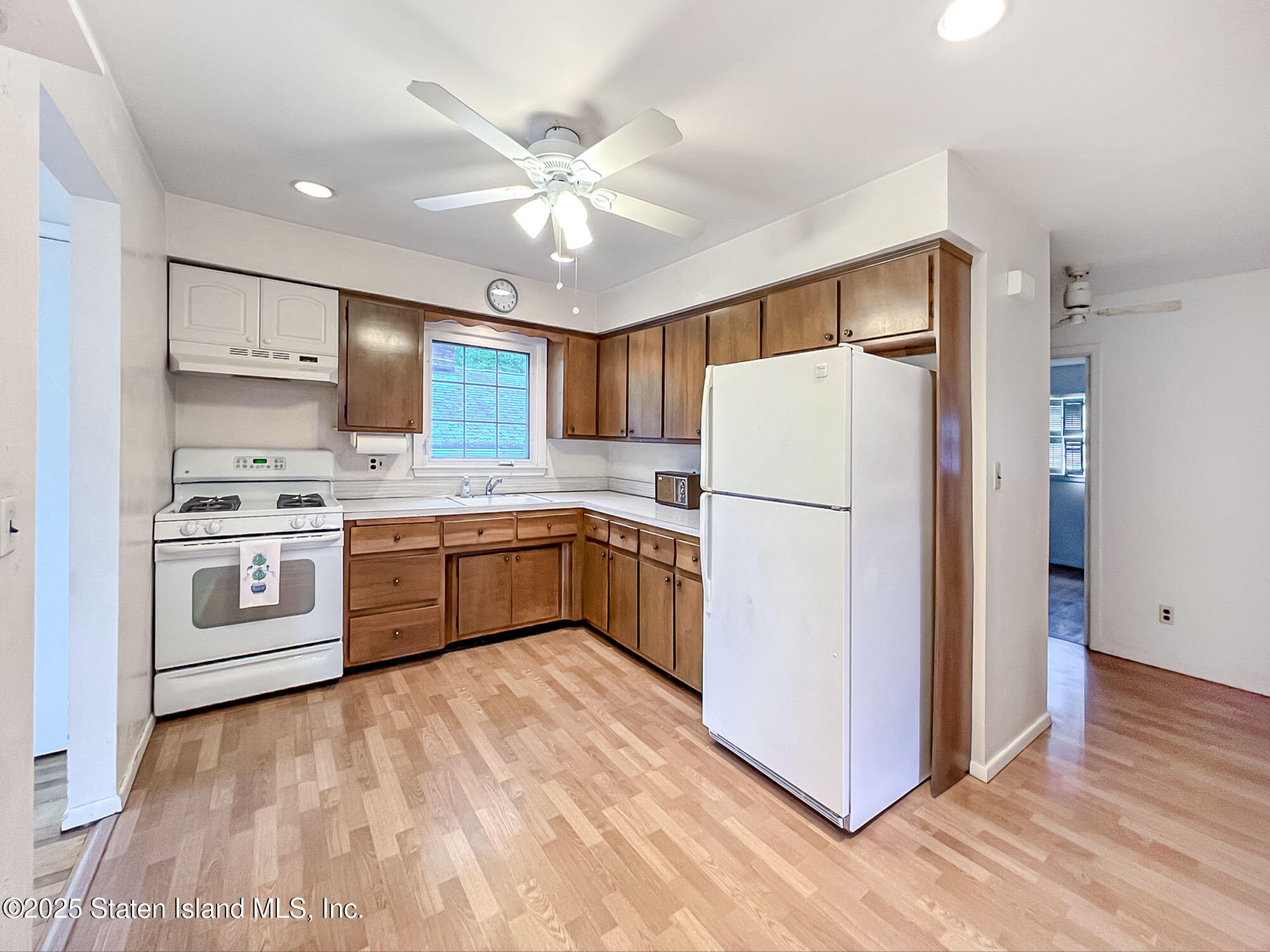 45 West Terrace, Staten Island, NY, 10312 image 9