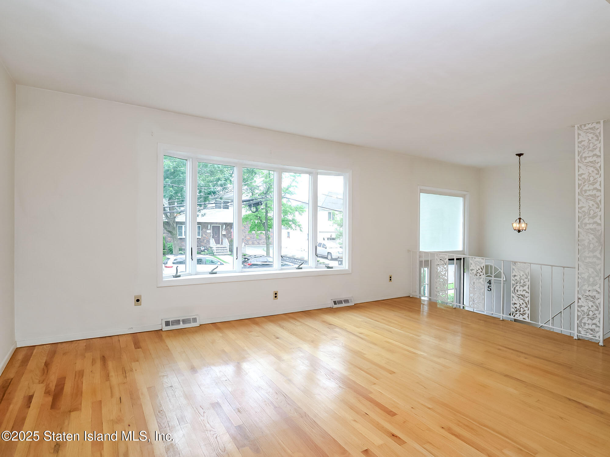 45 West Terrace Image 4