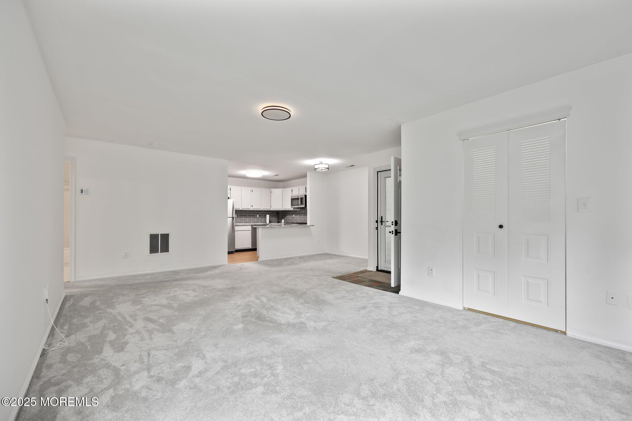 72 Cranberry Court 129, Red Bank, NJ, 07701 image 6