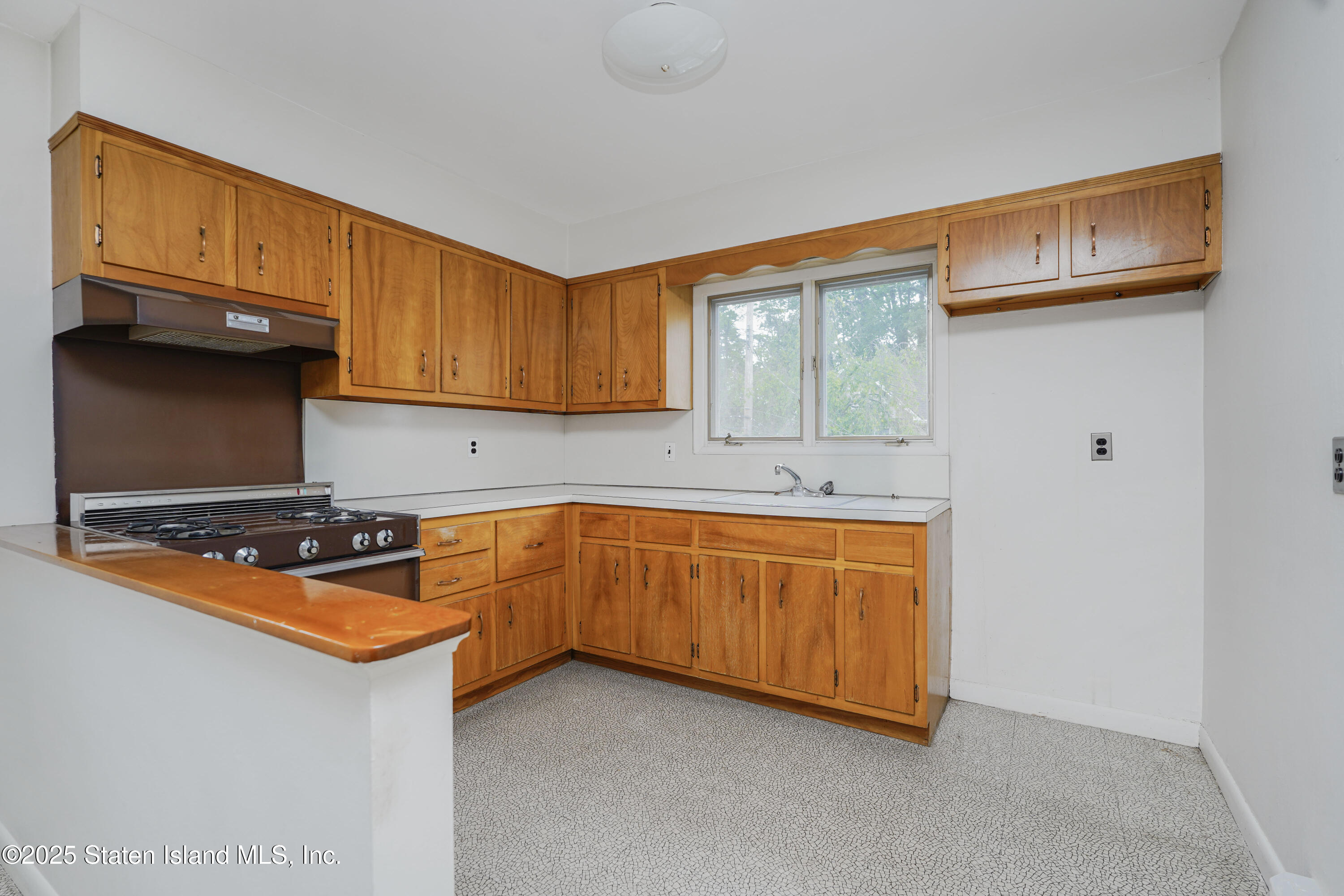 60 Cedar Terrace, Staten Island, NY, 10304 image 23