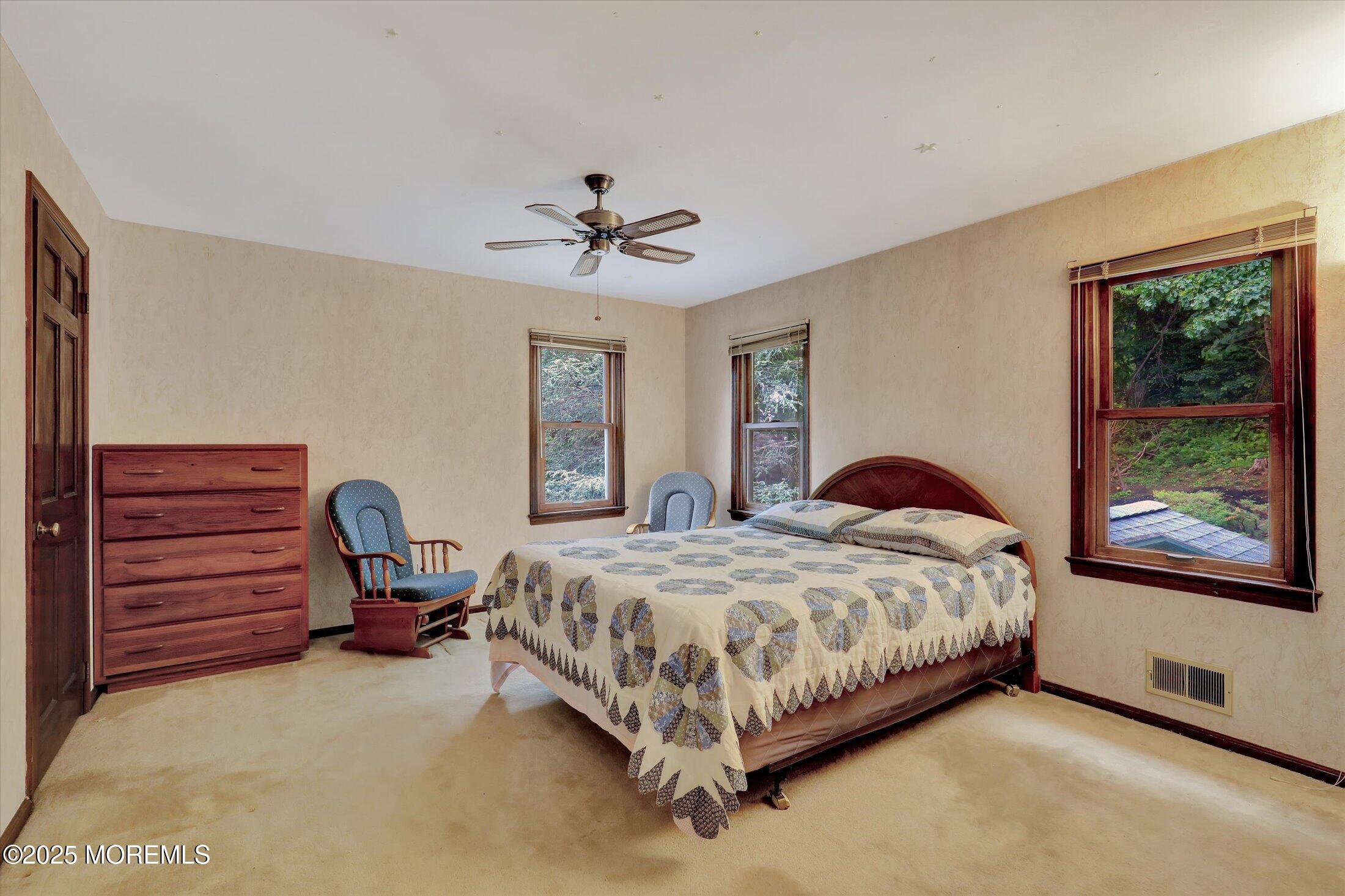 9 Berkshire Court, Holmdel, NJ, 07733 image 29