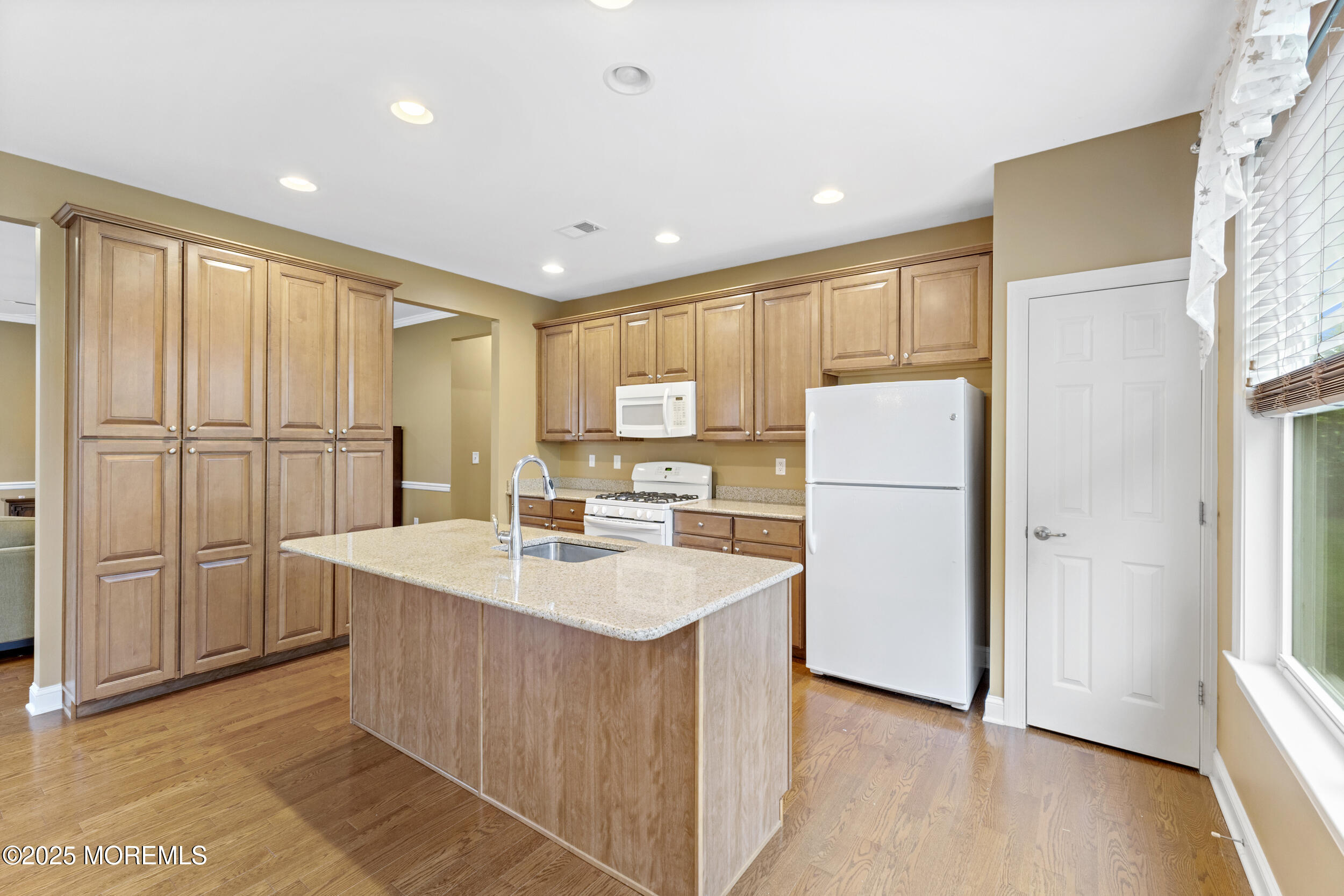 72 Wintergreen Drive, Manalapan, NJ, 07726 image 13