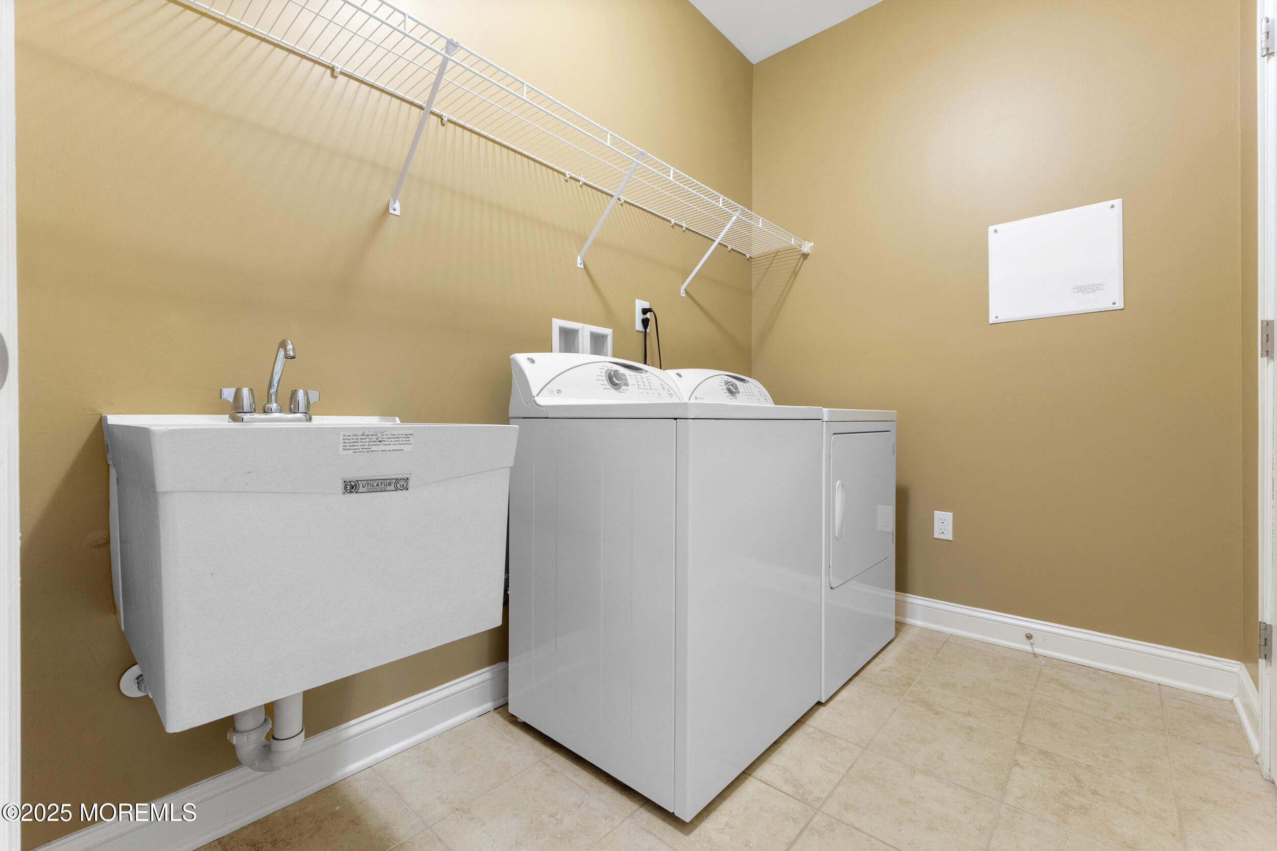 72 Wintergreen Drive, Manalapan, NJ, 07726 image 31