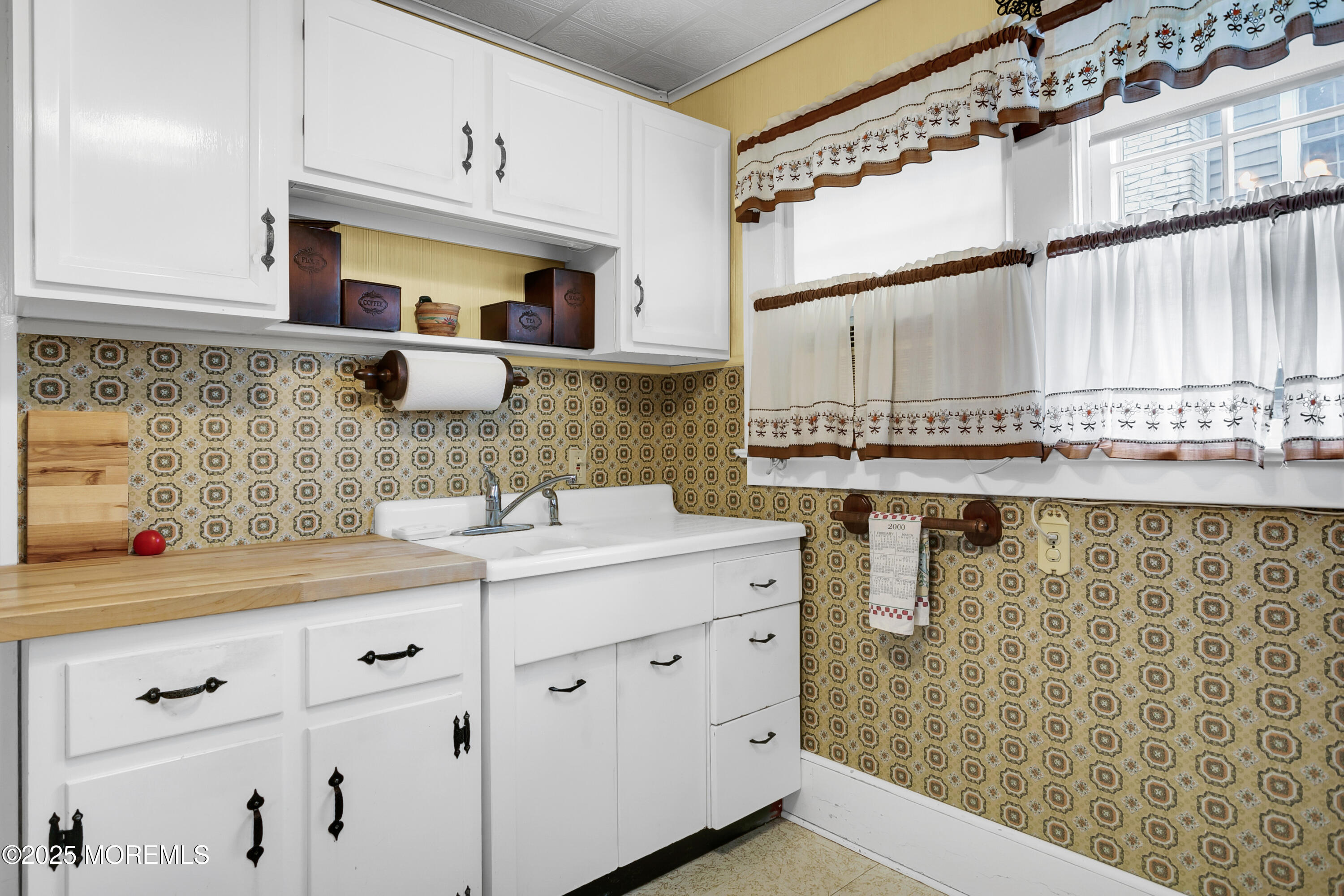 30 Balloch Place, Red Bank, NJ, 07701 image 17